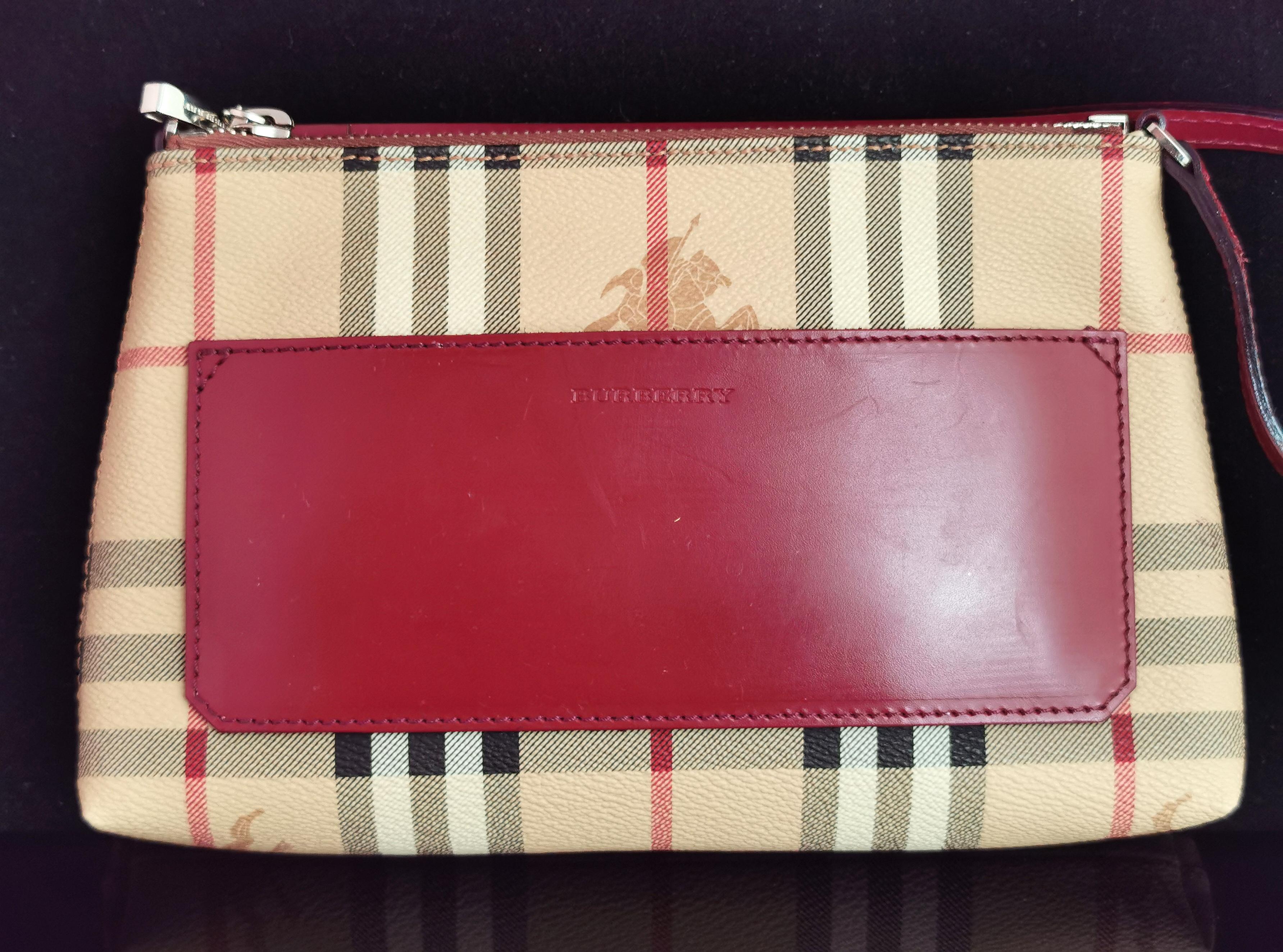 Brown Vintage Burberry Pochette handbag, Nova check and red leather 