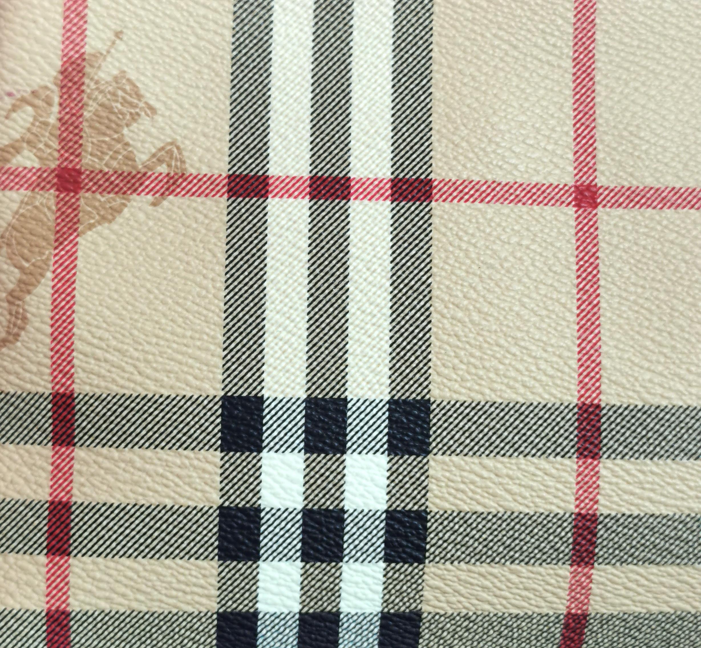 Vintage Burberry Pochette handbag, Nova check and red leather In Good Condition In NEWARK, GB