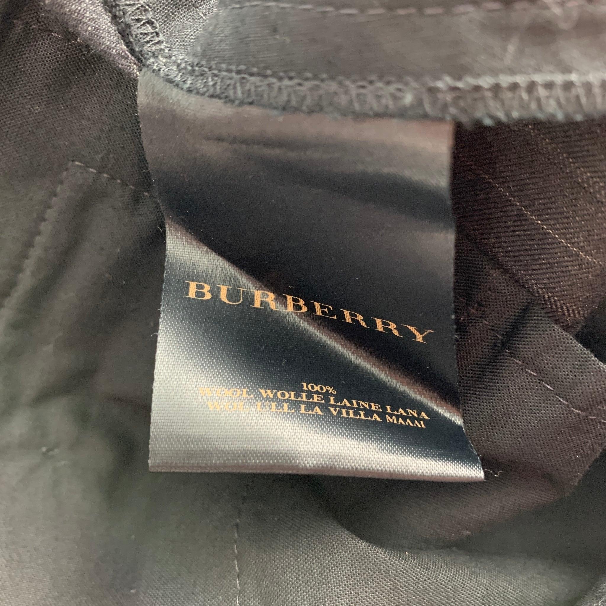 Black Vintage BURBERRY PRORSUM Size 32 Charcoal Grey Chalkstripe Wool Zip Dress Pants For Sale
