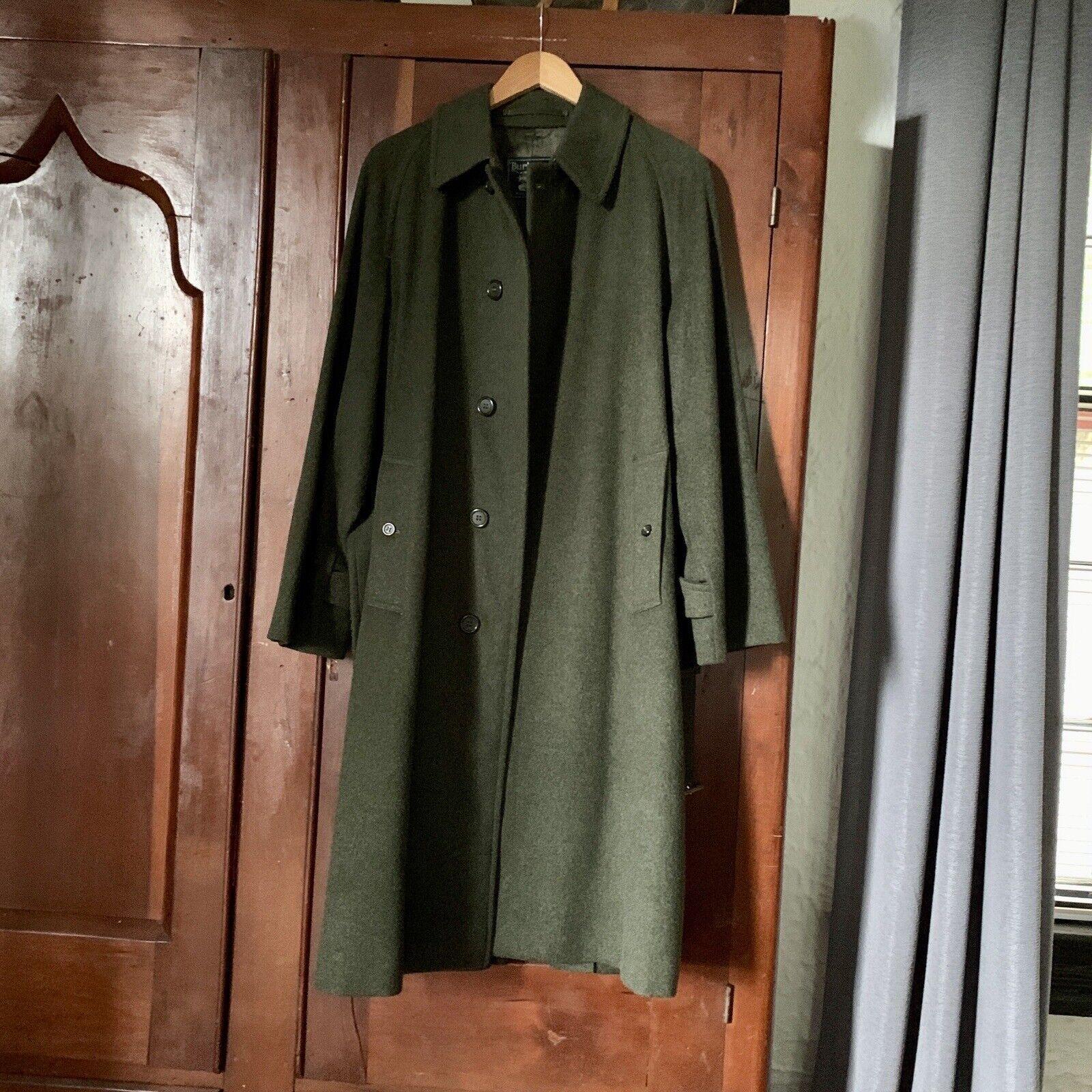 Vintage BURBERRYS Wool Alpaca Long Coat Nova Check Belted Custom Order 38R RARE In Good Condition For Sale In Asheville, NC