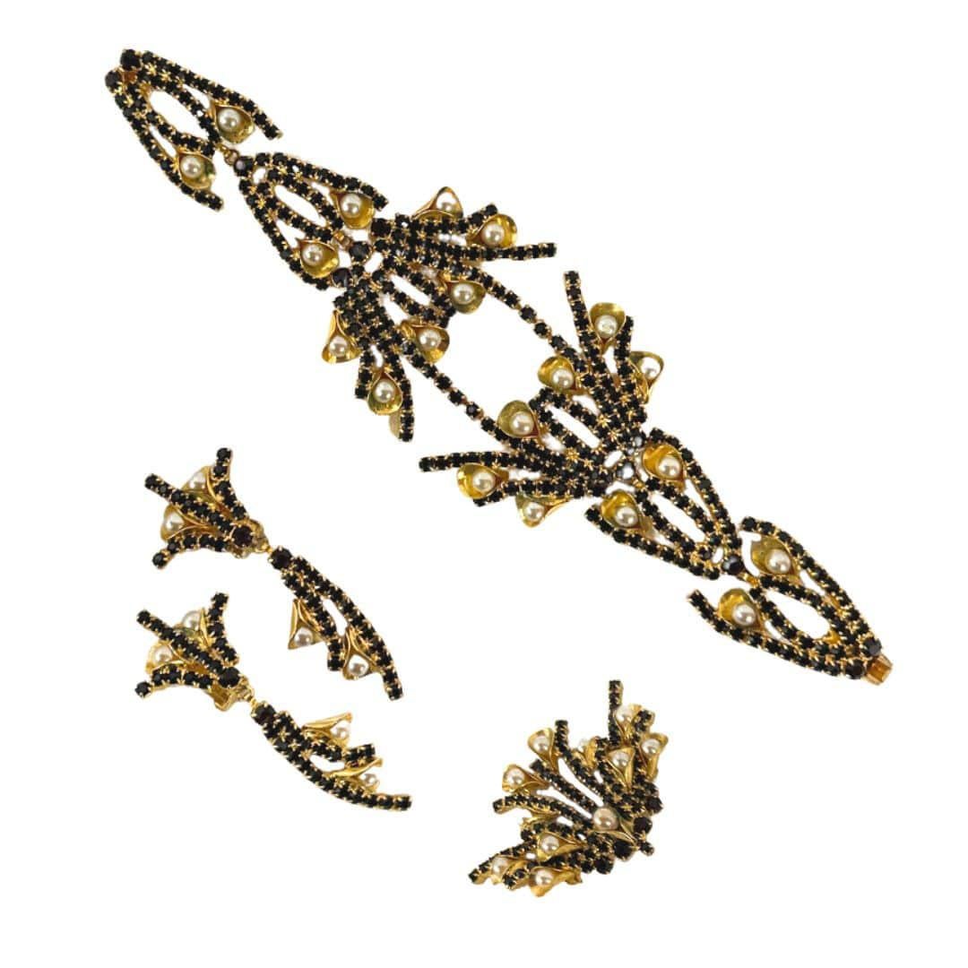 Vintage Burgundy Almandine Gemstone  Carnegie Set In Excellent Condition For Sale In Jacksonville, FL
