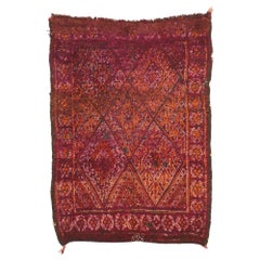 burgundy moroccan rug Vintage Burgundy Beni M
Guild Moroccan Rug with Retro Modern Style