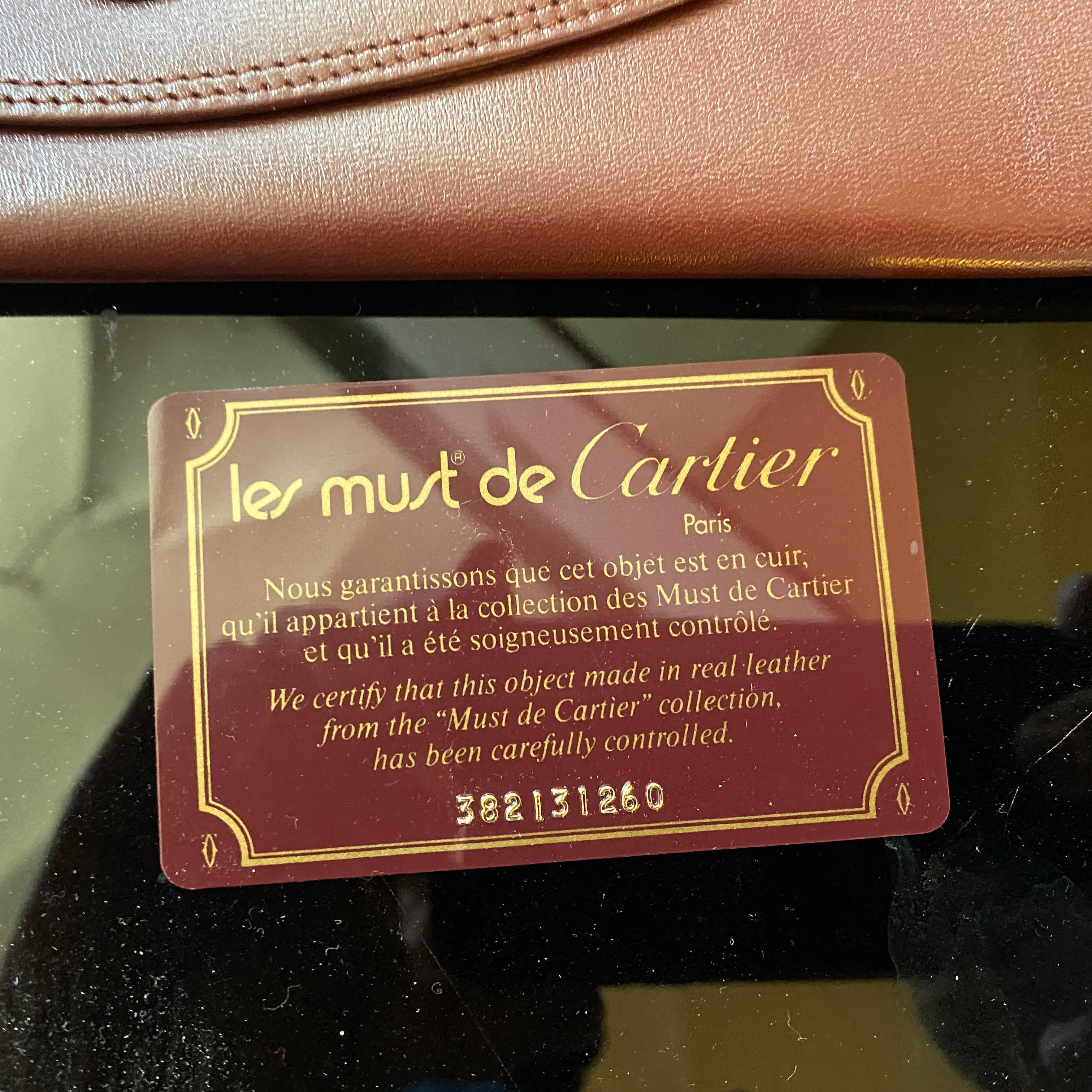 Women's or Men's Vintage Burgundy Bordeaux Leather Clutch Bag 