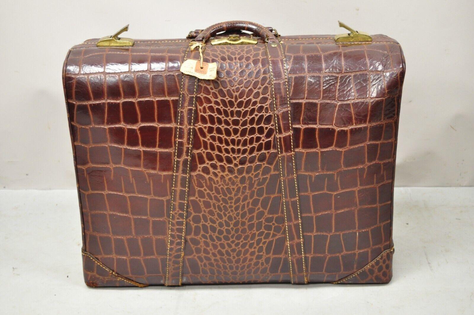 Vintage Burgundy Leather Alligator Embossed Large Suitcase Luggage Bag 5