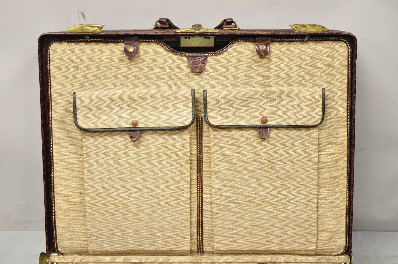 20th Century Vintage Burgundy Leather Alligator Embossed Large Suitcase Luggage Bag