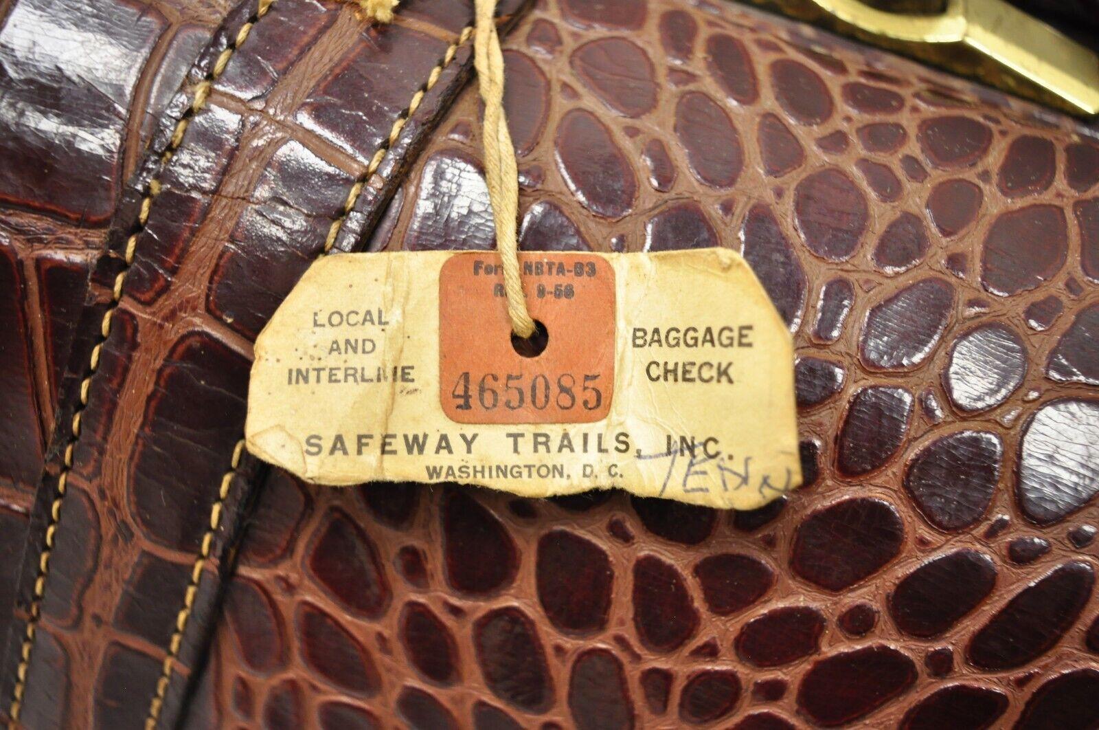 Vintage Burgundy Leather Alligator Embossed Large Suitcase Luggage Bag 4