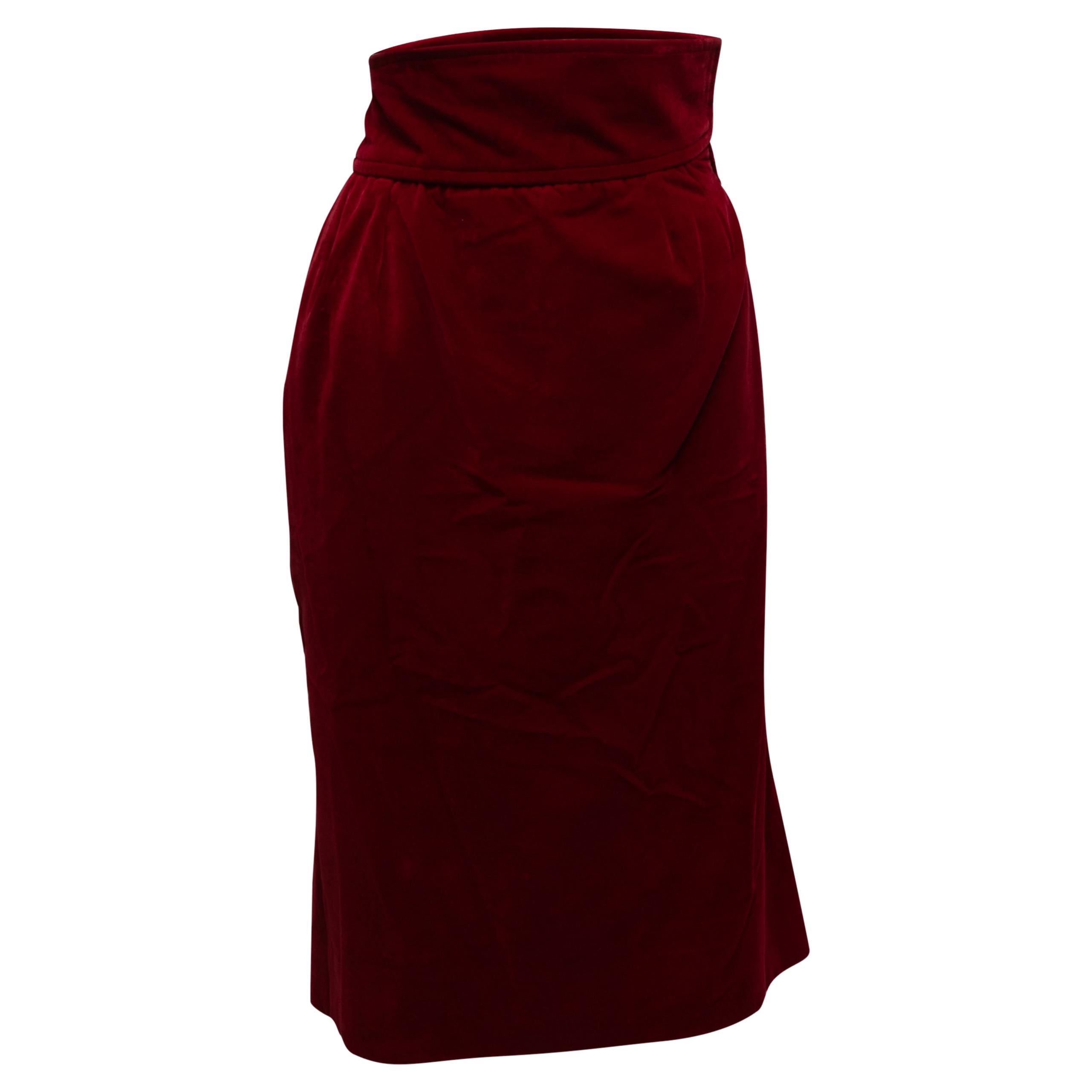 Falda lápiz de terciopelo vintage burdeos Saint Laurent Talla FR 38