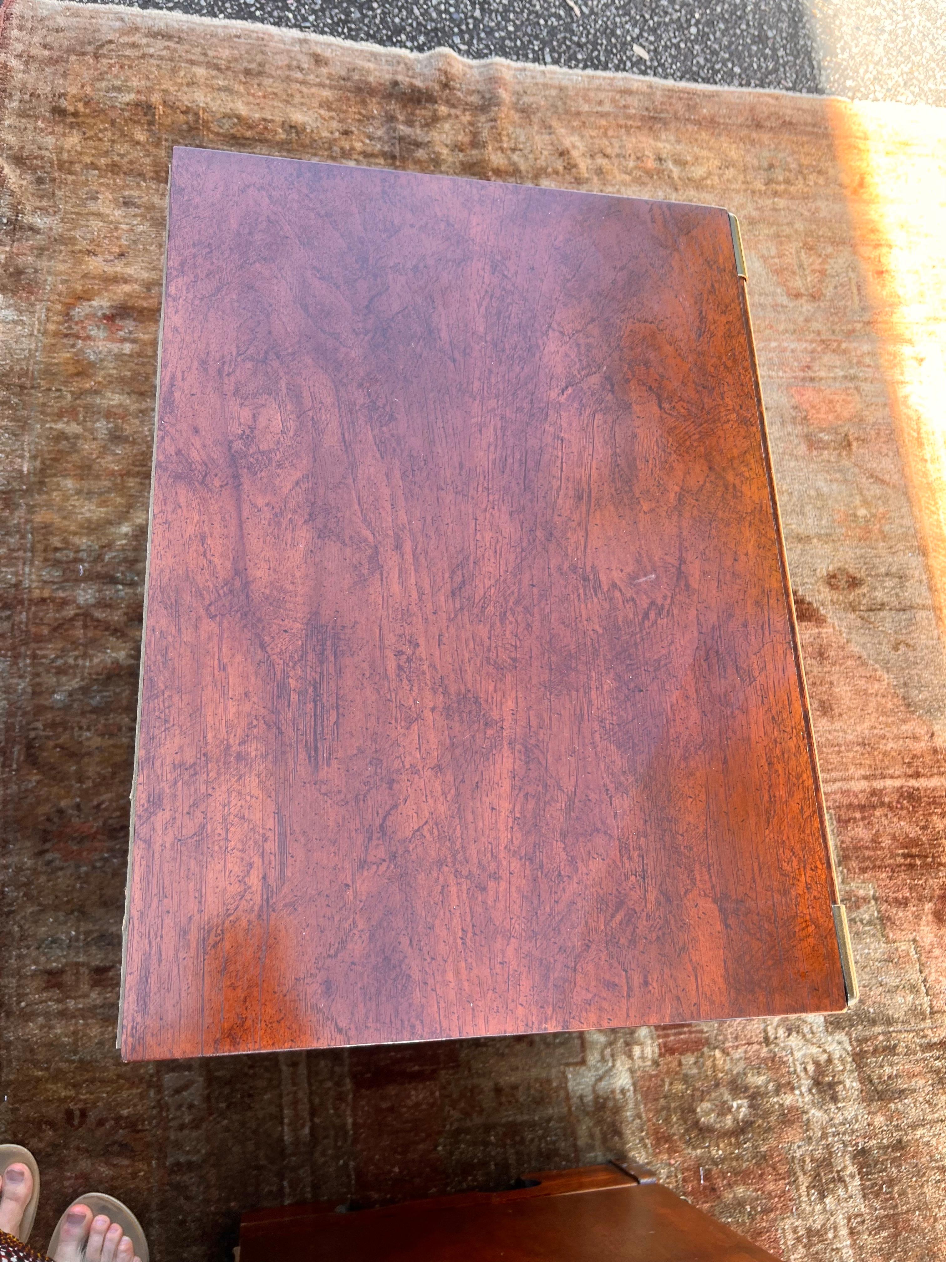 Late 20th Century Vintage Burl and Brass Chinoiserie Nightstands - a Pair For Sale