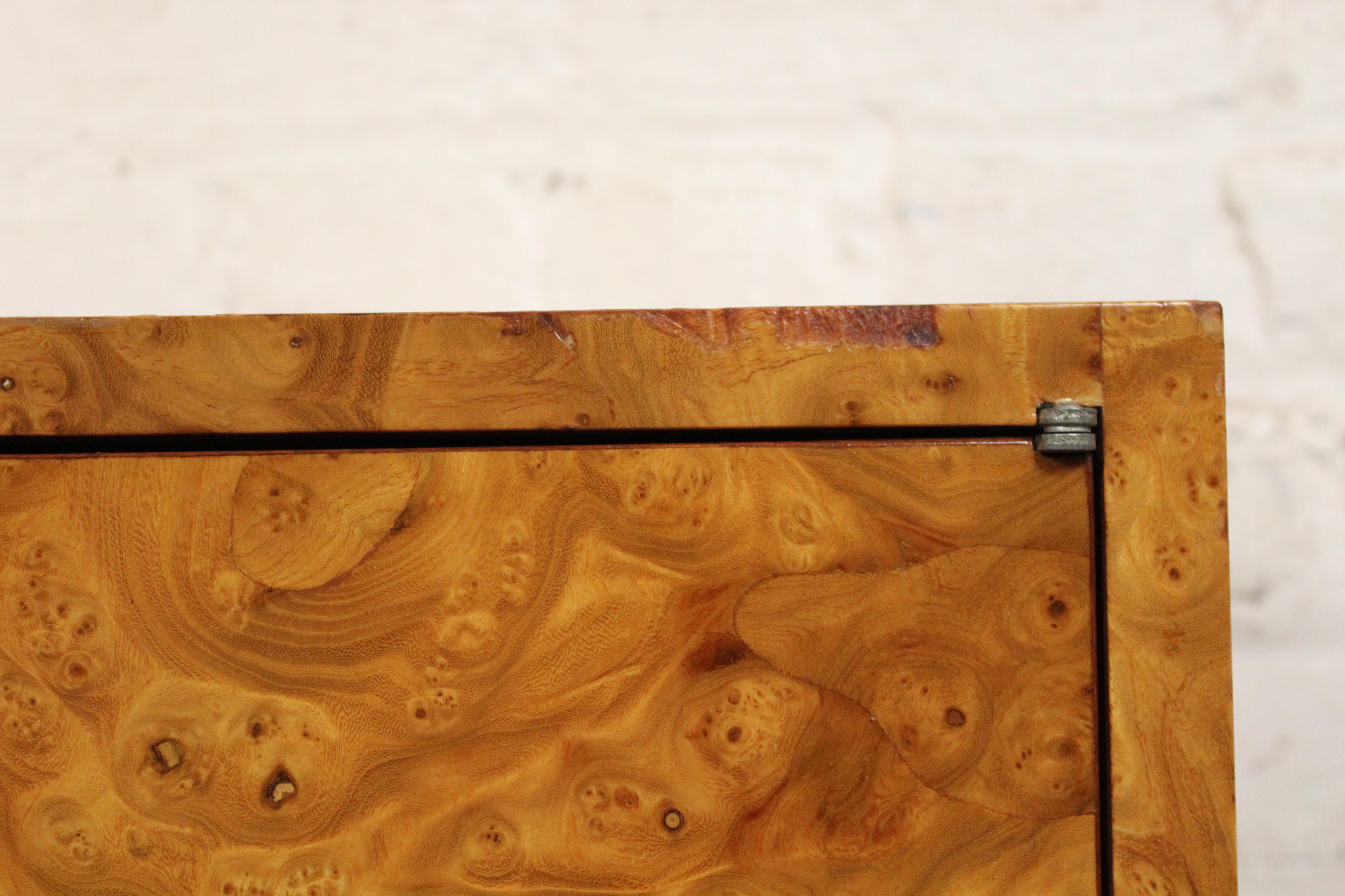 Hallenschrank aus Wurzelholz + Chrom nach Milo Baughman, Vintage im Angebot 3