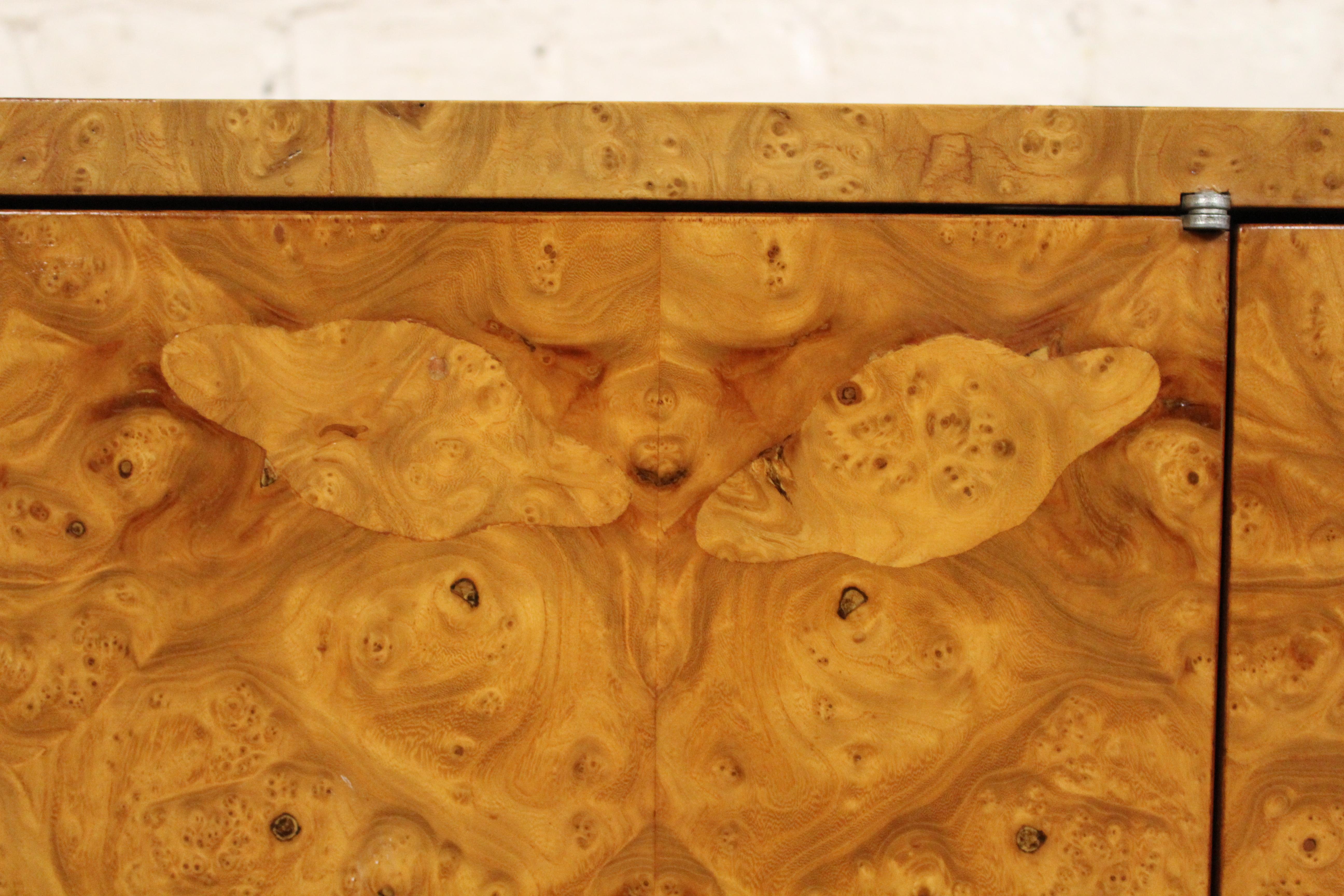 Hallenschrank aus Wurzelholz + Chrom nach Milo Baughman, Vintage im Angebot 4