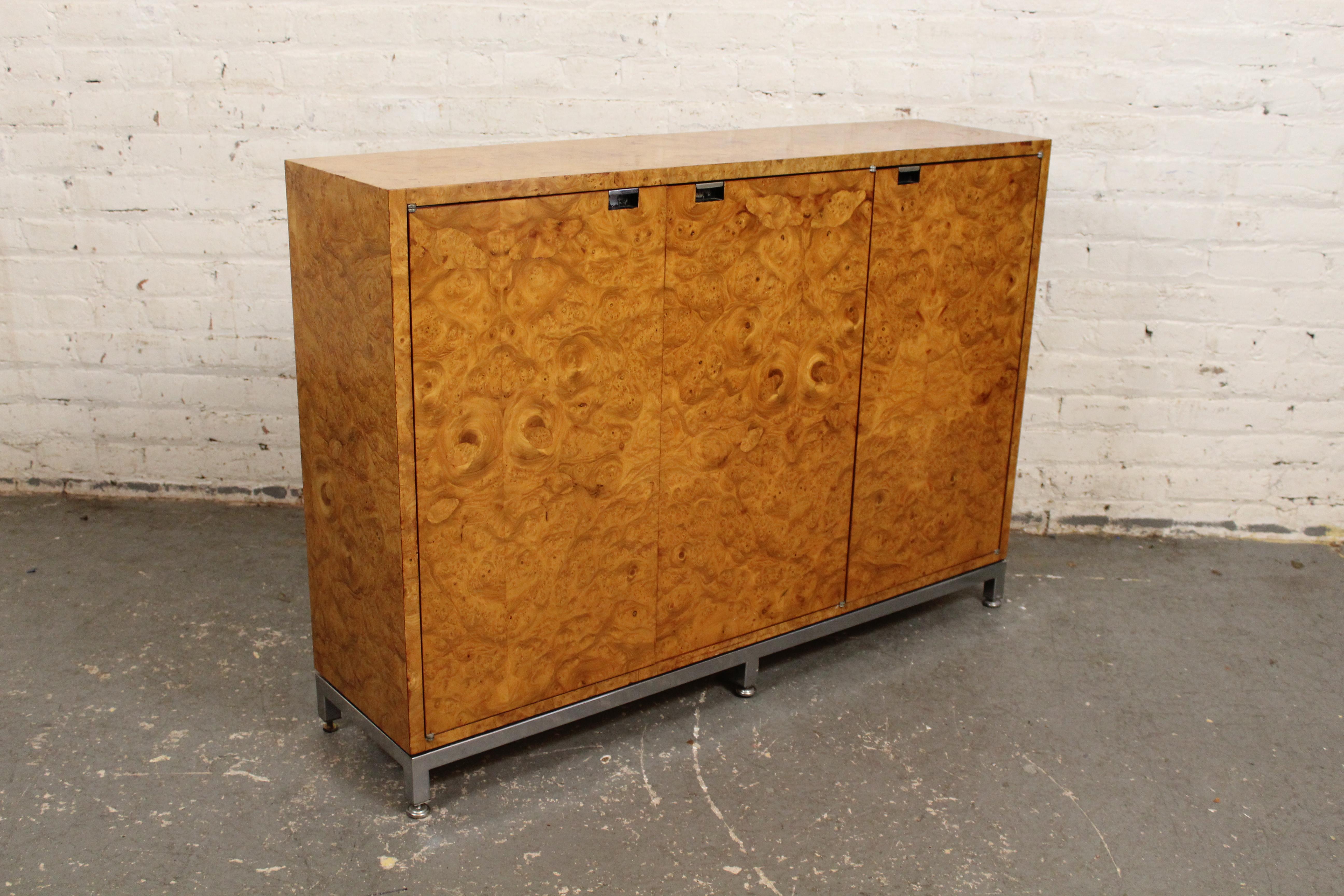 Hallenschrank aus Wurzelholz + Chrom nach Milo Baughman, Vintage im Angebot 9