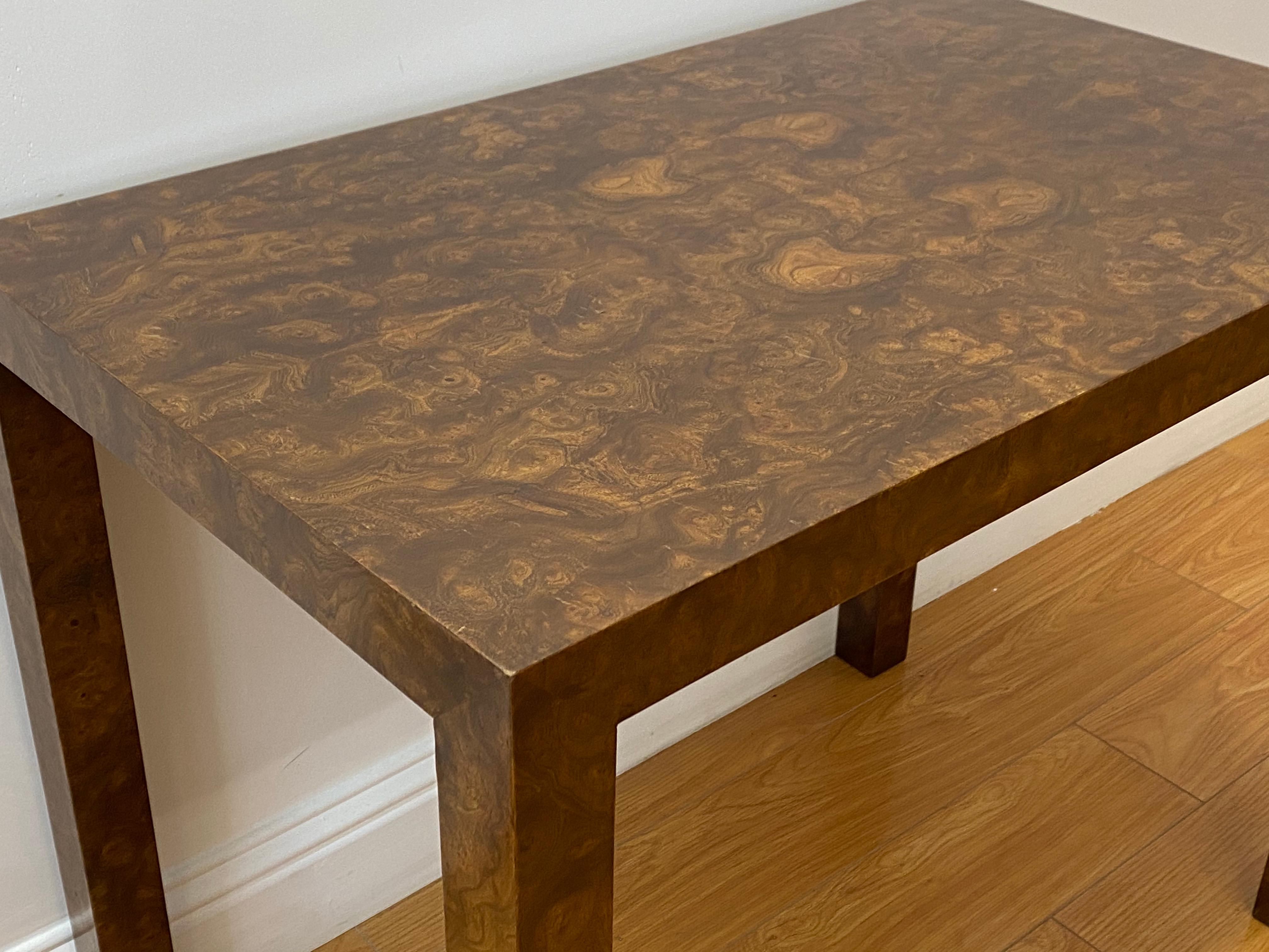 Vintage burl walnut side table by Milo Baughman c.1970

Measures: 33