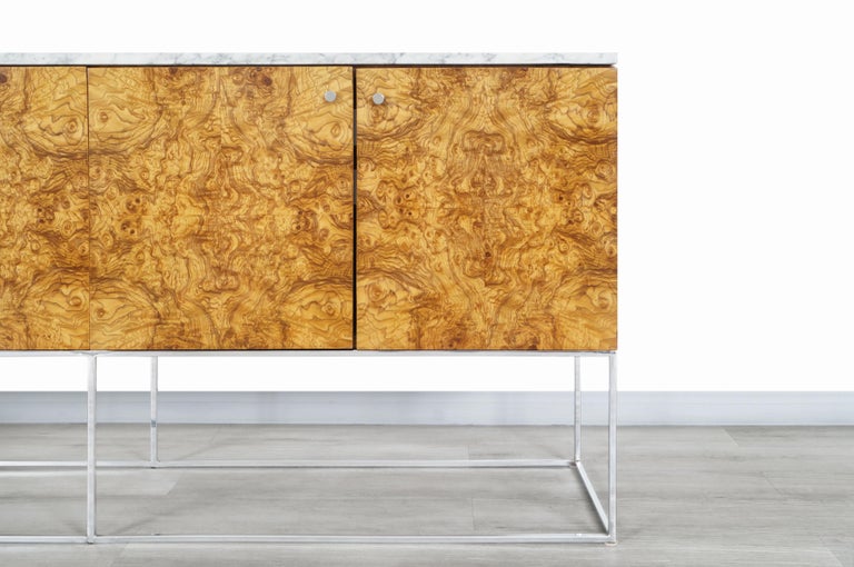 Vintage Burl Wood and Calacatta Marble Credenza by Milo Baughman For Sale 2