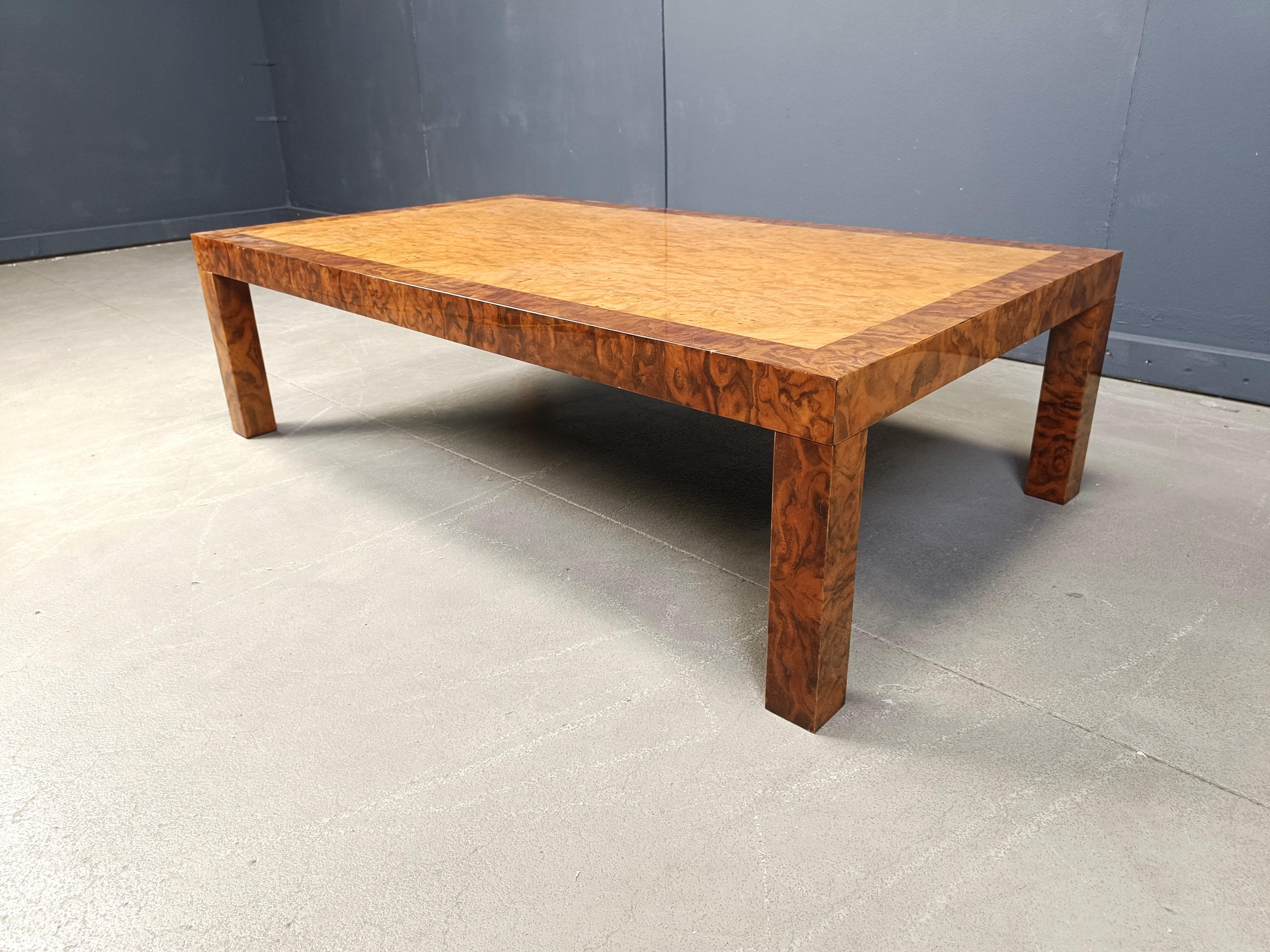 Table basse vintage en ronce de bois, années 1970 Bon état - En vente à Leuven, Vlaams Gewest