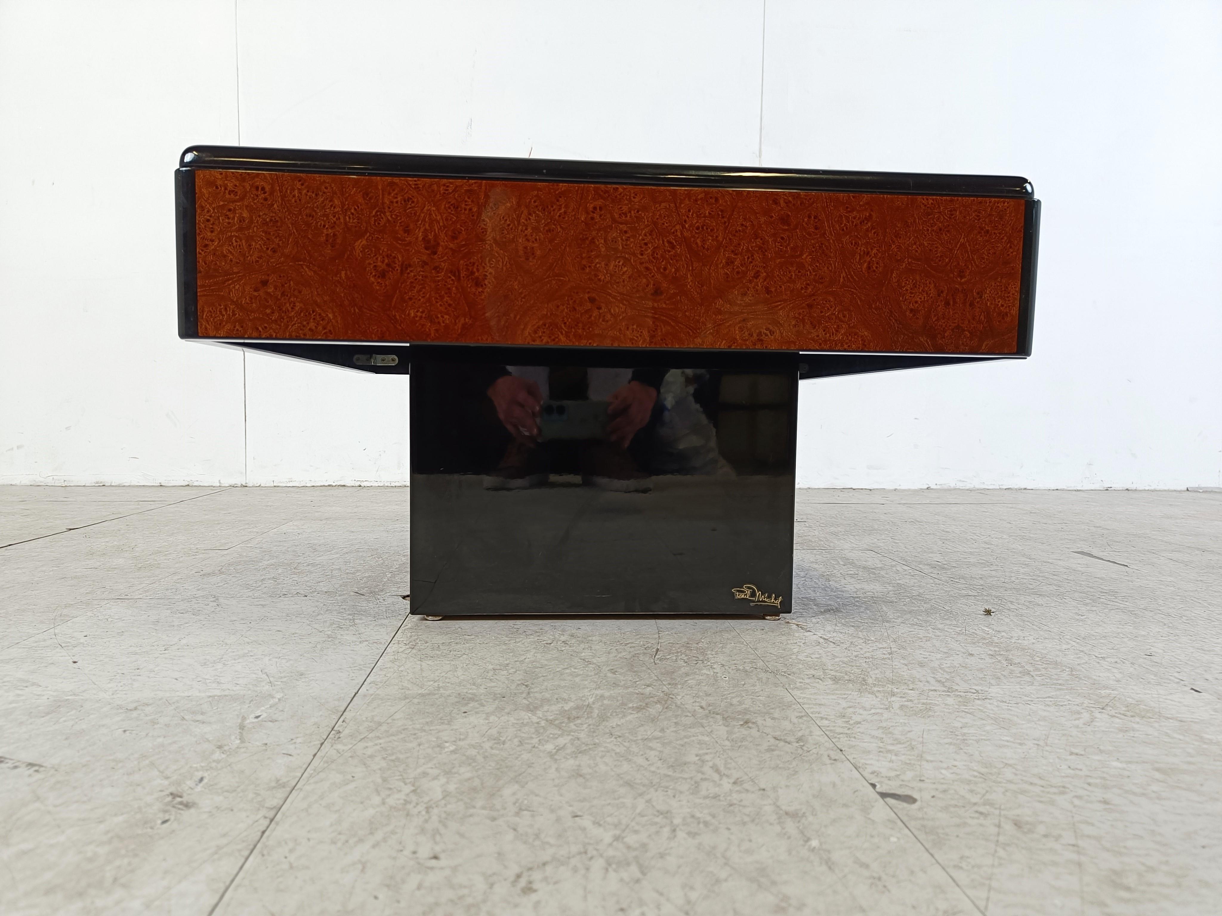 Table basse vintage en bois de ronce de Paul Michel, années 1970 Bon état à HEVERLEE, BE