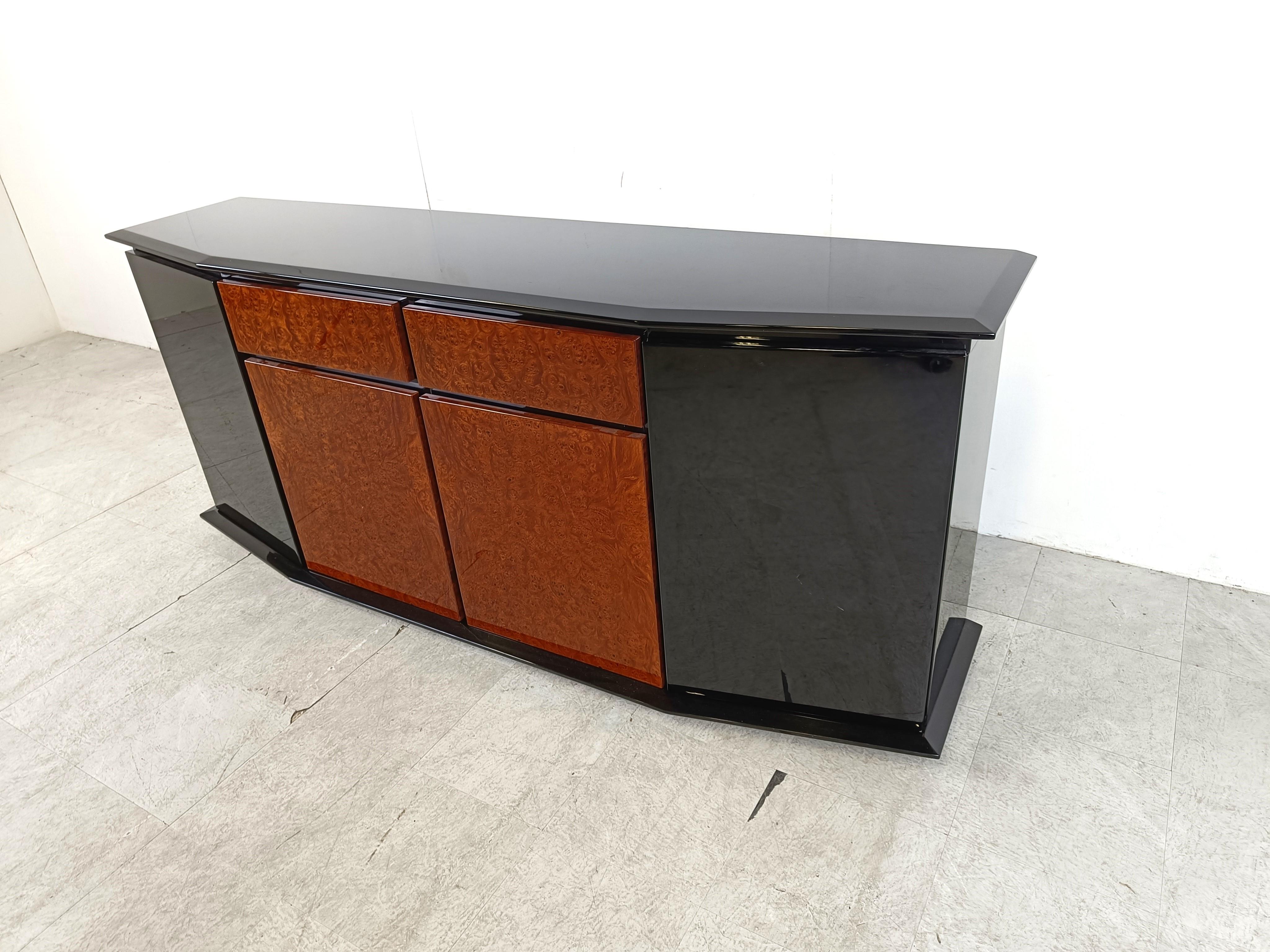 Vintage burl wood credenza by Paul Michel, 1980s In Good Condition For Sale In HEVERLEE, BE