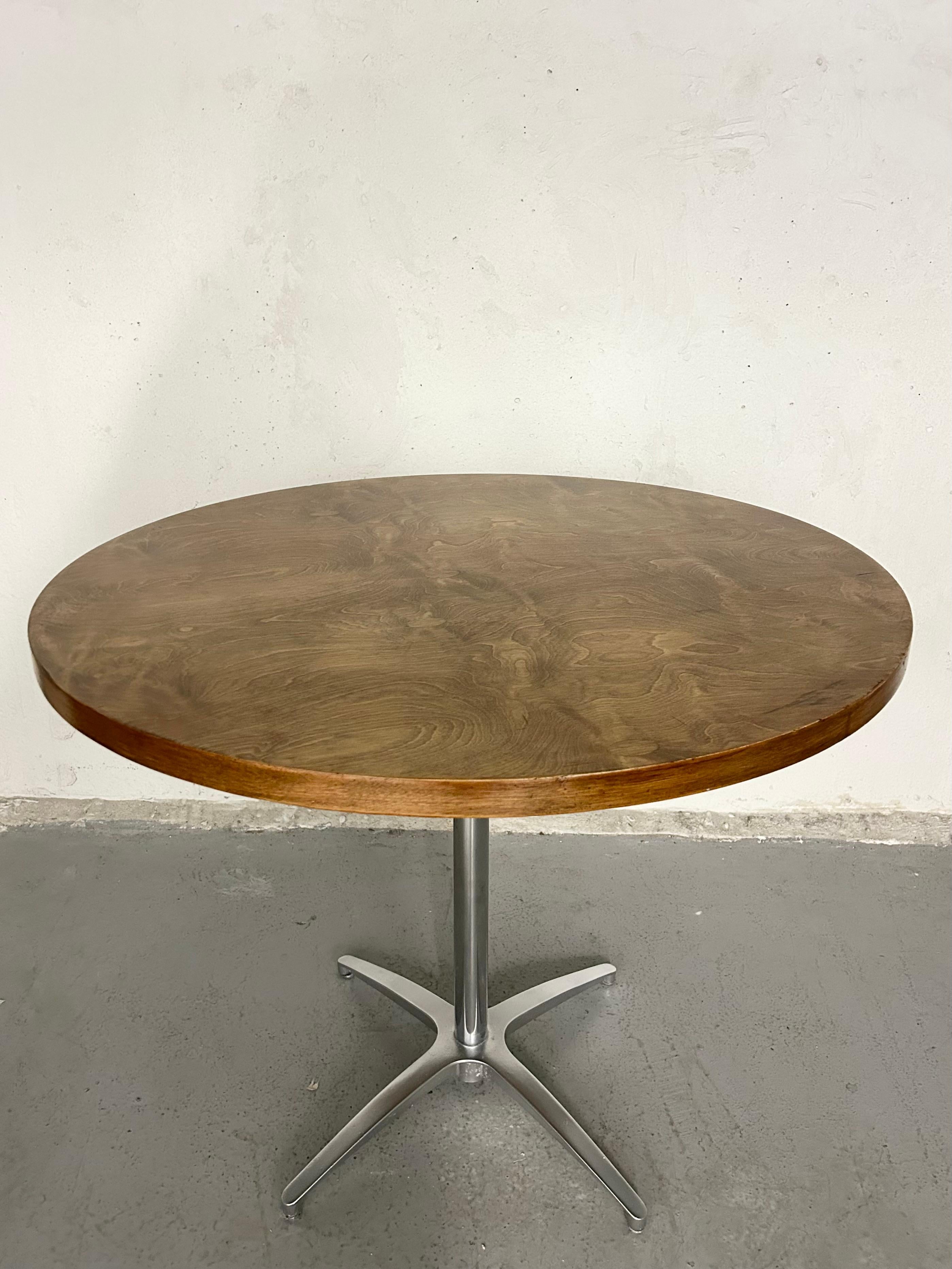 American Vintage Burl Wood Dining Table For Sale