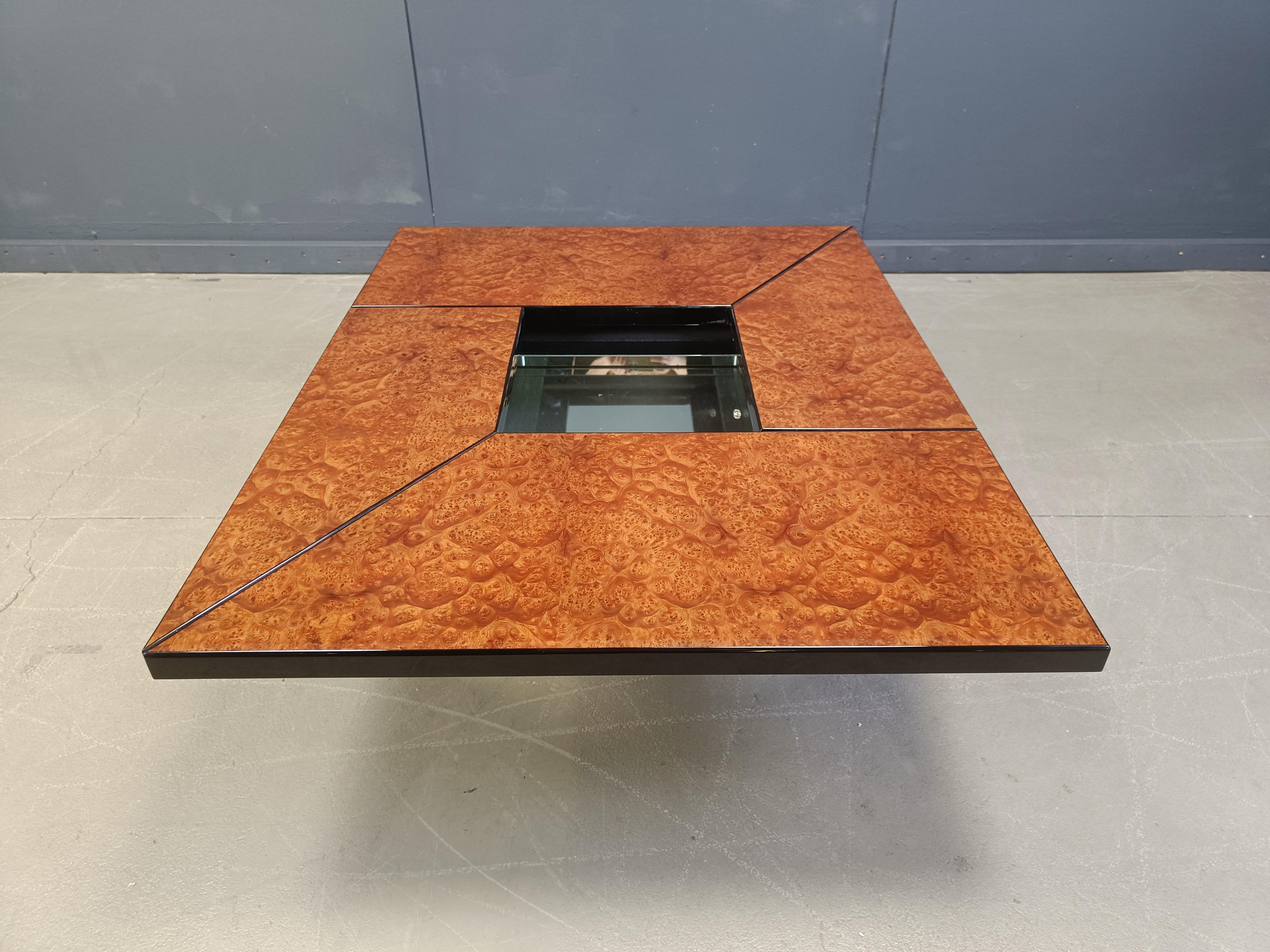 Table basse de bar cachée en bois de ronce vintage par Paul Michel, 1970 Bon état - En vente à Leuven, Vlaams Gewest