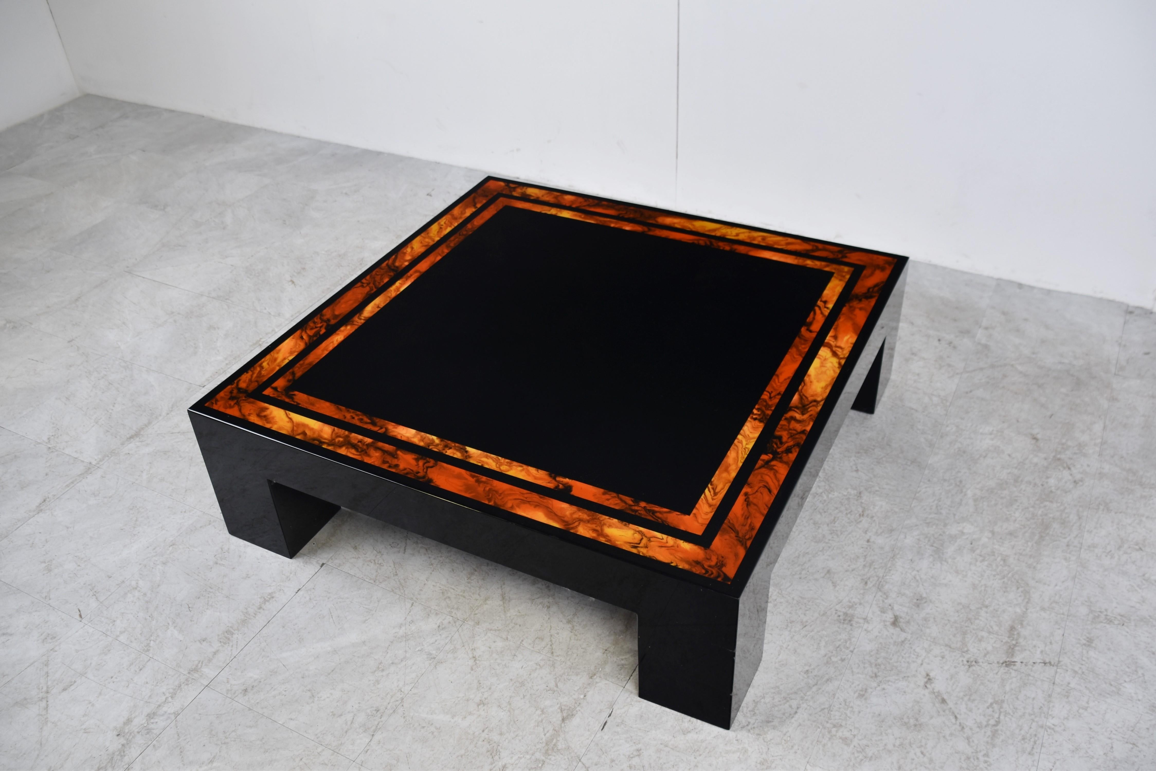 Vintage Burl Wooden Coffee Table, 1980s In Good Condition In Leuven, Vlaams Gewest