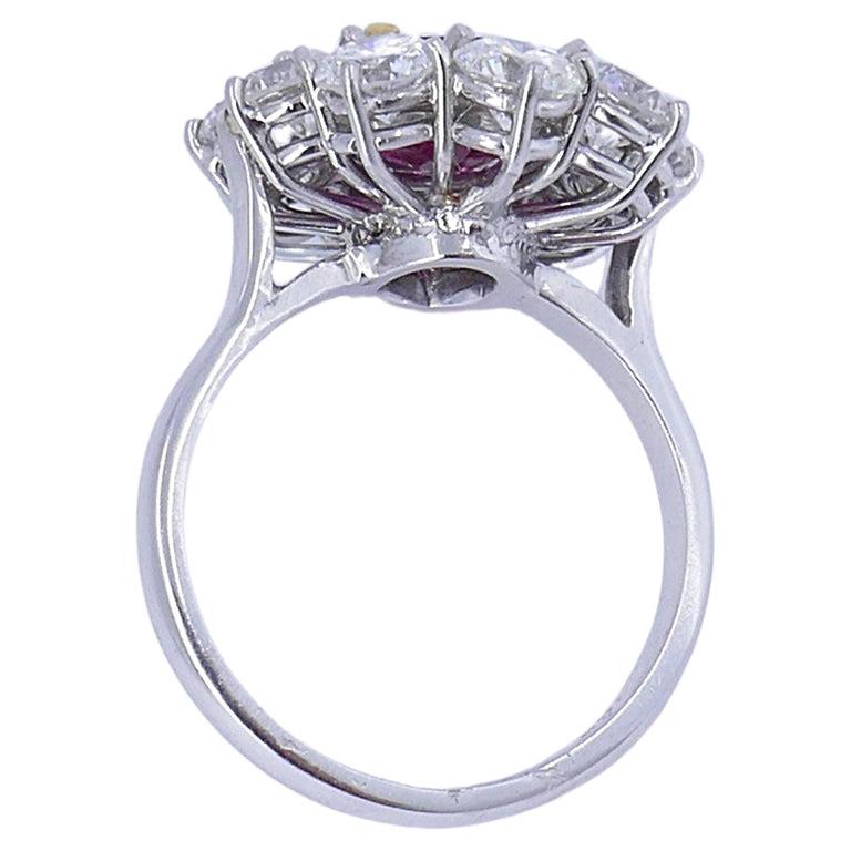 Vintage Burma Rubin Diamant Gold Cluster Ring AGL Estate Jewelry Damen im Angebot
