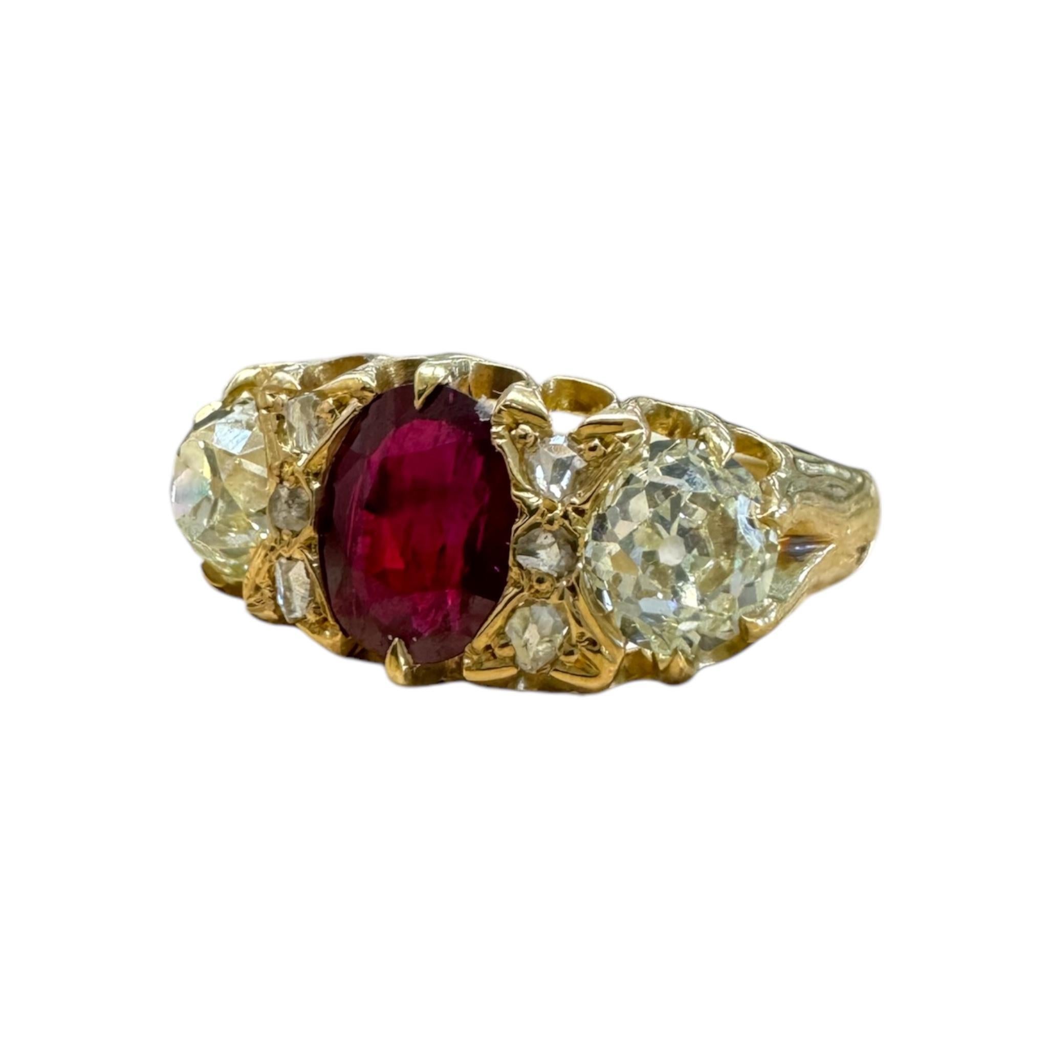 De las mujeres Anillo vintage de rubí de Birmania y diamantes Oro amarillo de 18 quilates Loto GIA en venta