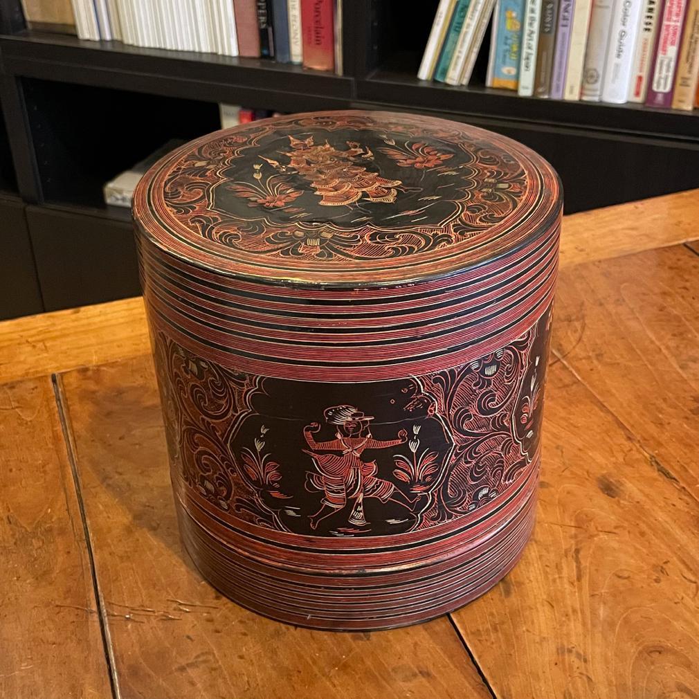 Vintage Burmese Betel Box “Kun-It” For Sale 5