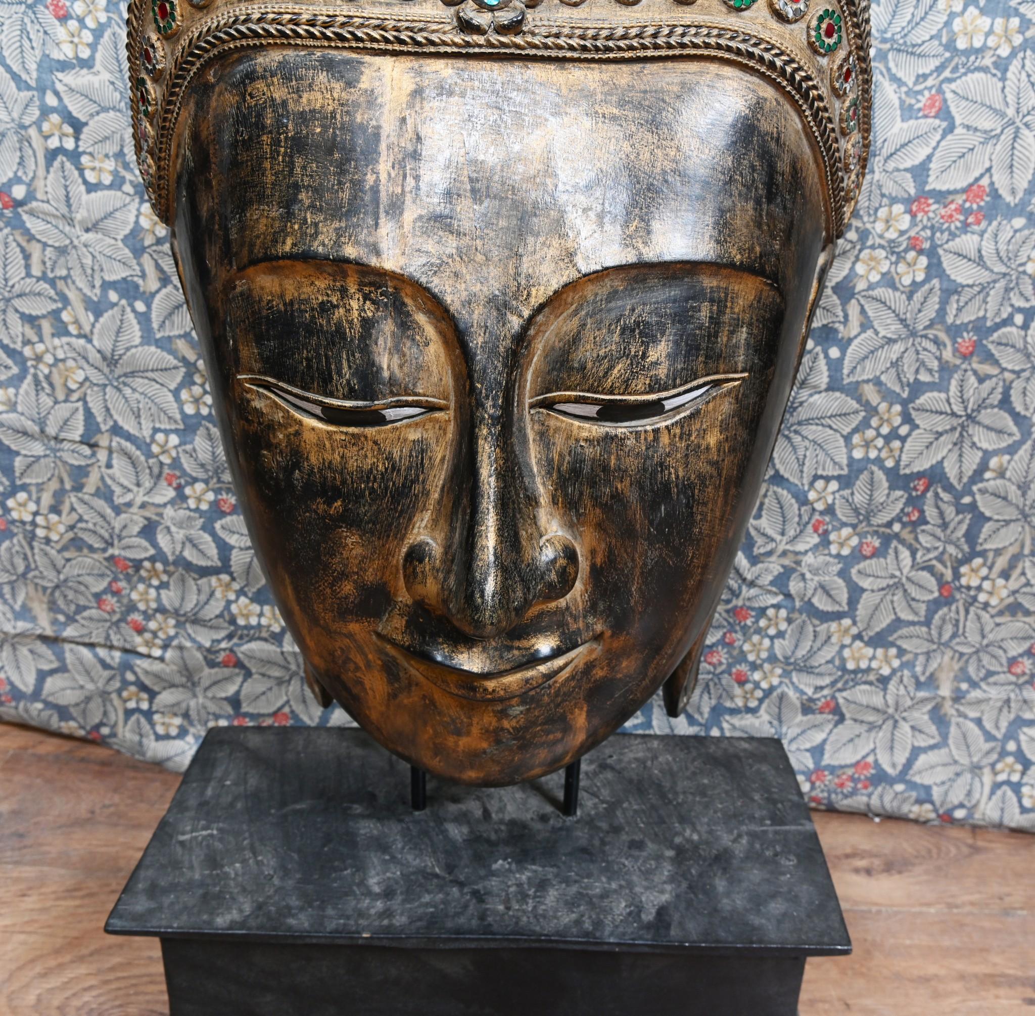 Busto de Buda birmano Vintage Máscara budista Namaste 1930 en venta 2