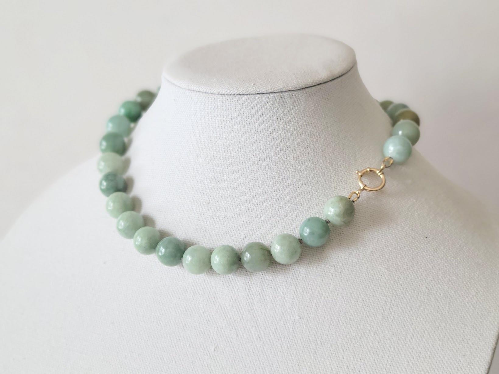 Vintage Burmese Jade Necklace For Sale 5
