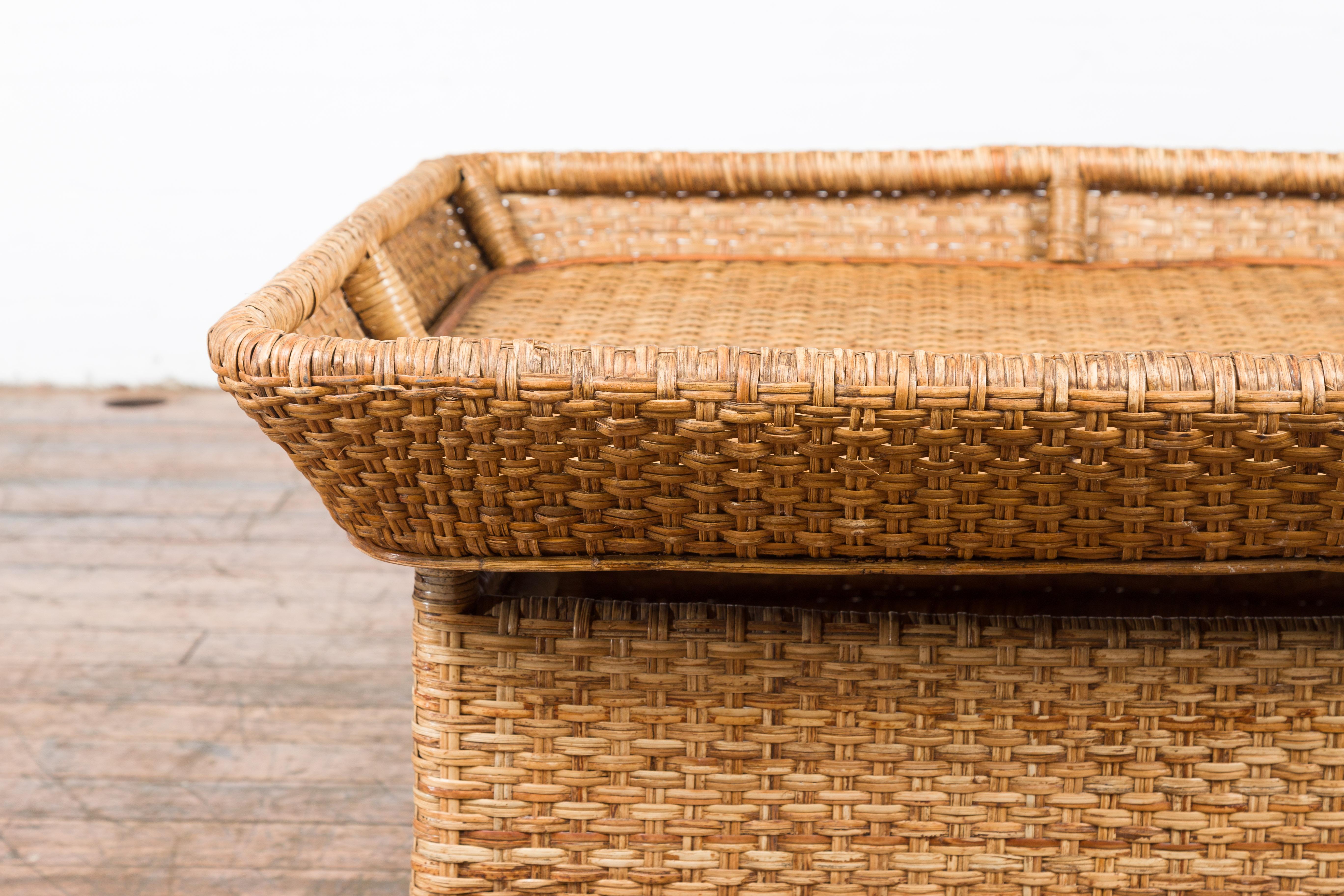 20th Century Vintage Burmese Rattan and Bamboo Coffee Table with Removable Tray Top For Sale