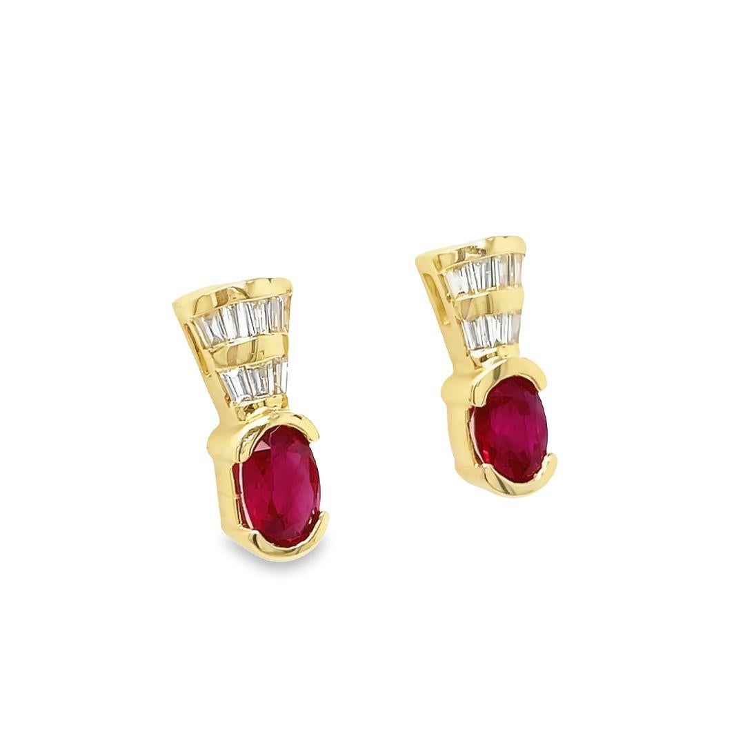 Vintage Burmese Ruby and Diamond Earrings in 14k Yellow Gold In Excellent Condition For Sale In beverly hills, CA