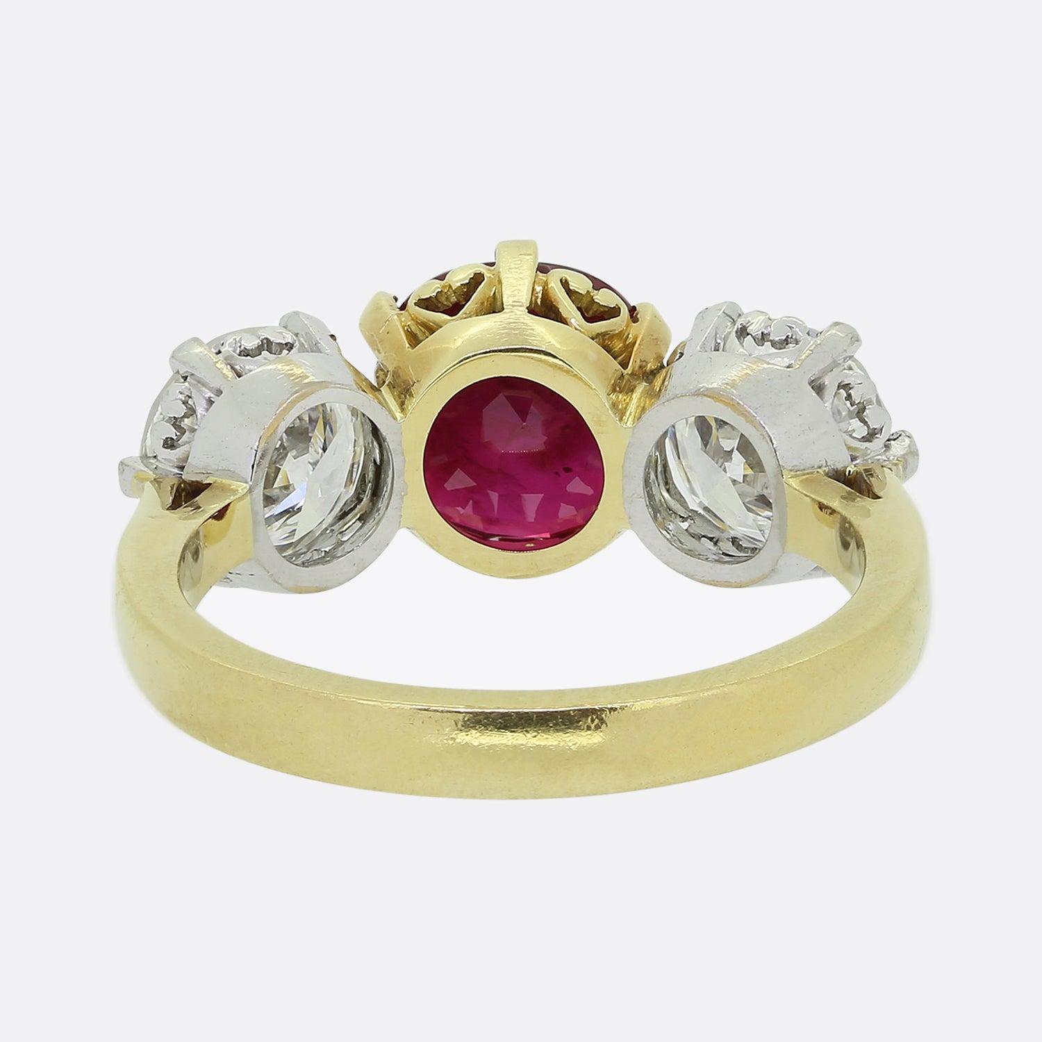 Vintage Burmese Ruby and Diamond Three-Stone Ring In Excellent Condition For Sale In London, GB