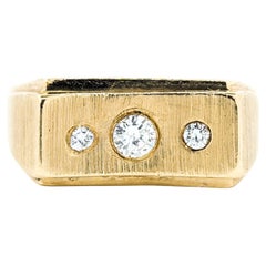 Anello vintage brunito con 3 pietre e diamanti
