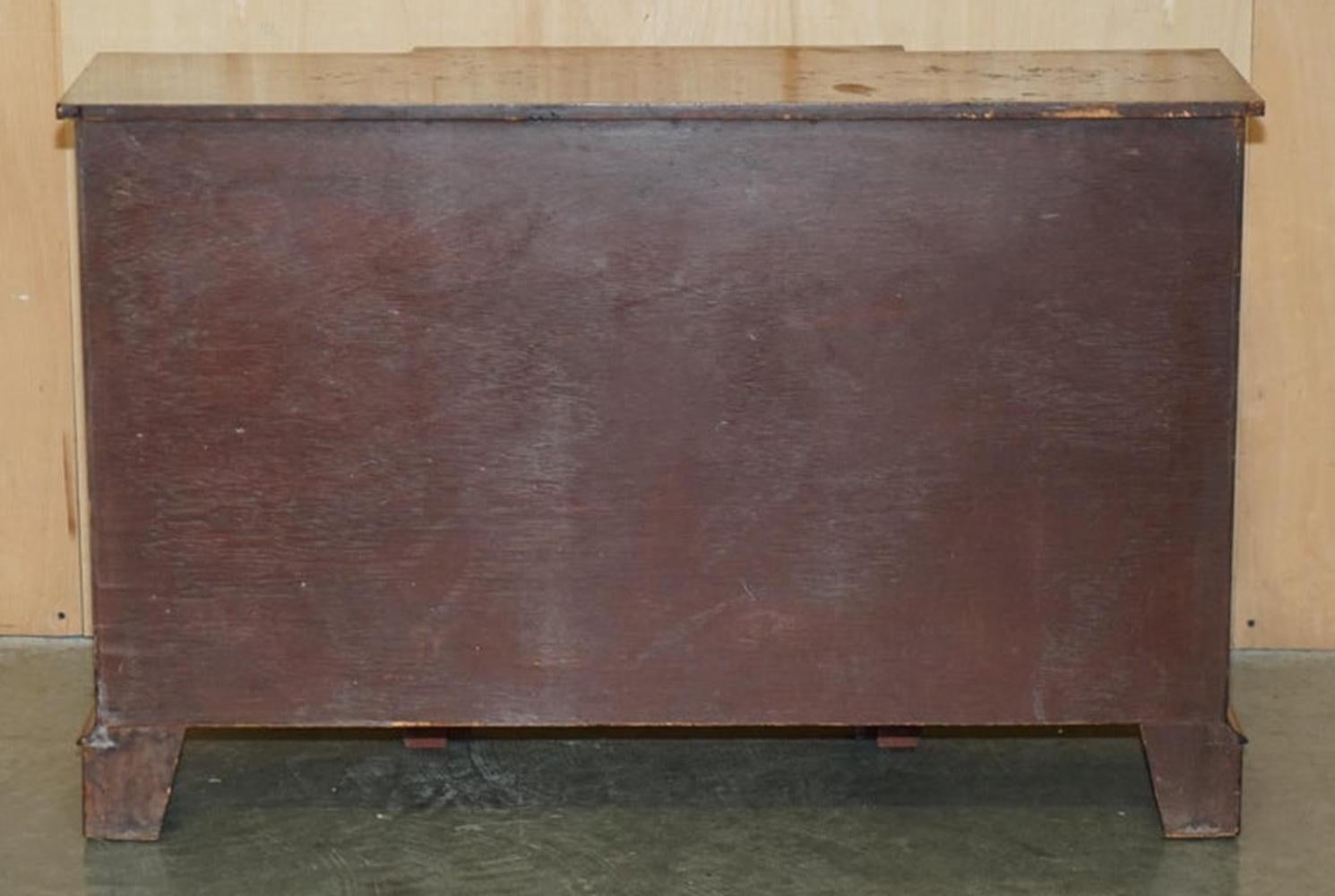 VINTAGE BURR & BURL WALNUT LiBRARY BOOKCASE BREAKFRONT SIDEBOARD WITH DRAWERS For Sale 4