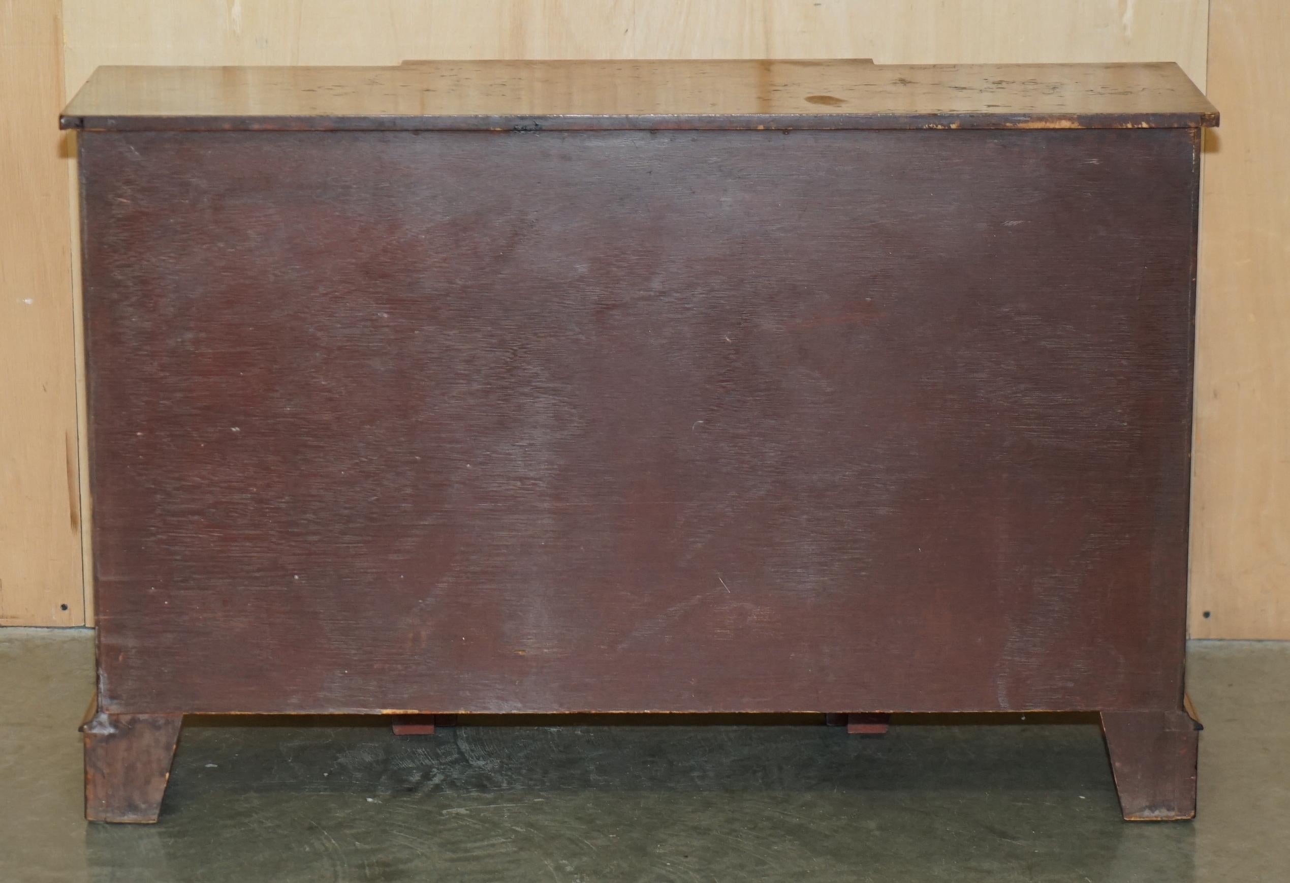 VINTAGE BURR & BURL WALNUT LIBRARY BOOKCASE BREAKFRONT SIDEBOARD WITH DRAWERs For Sale 7