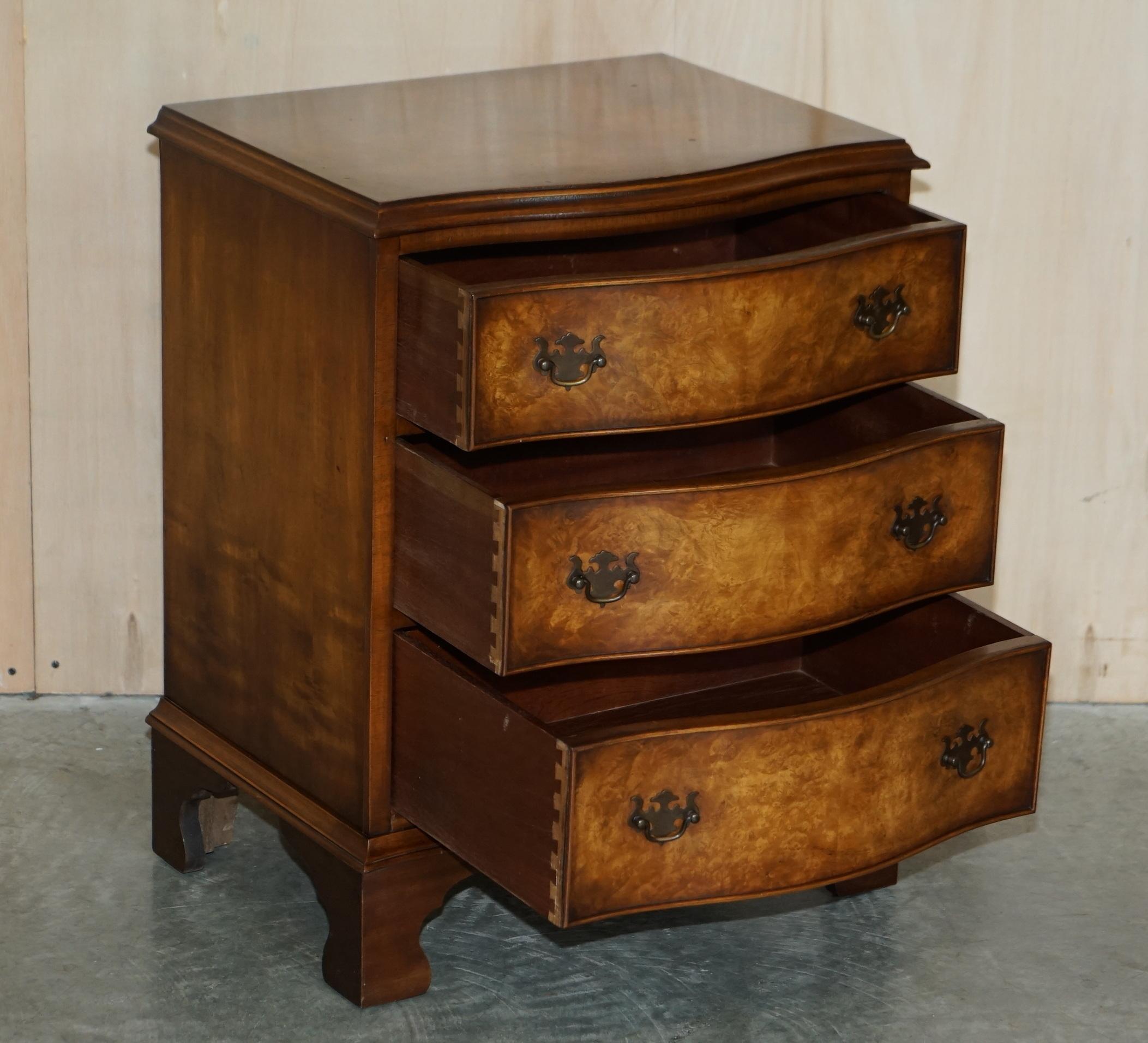 Vintage Burr Walnut Bevan Funnell Serpentine Fronted Side Table Chest of Drawers For Sale 7