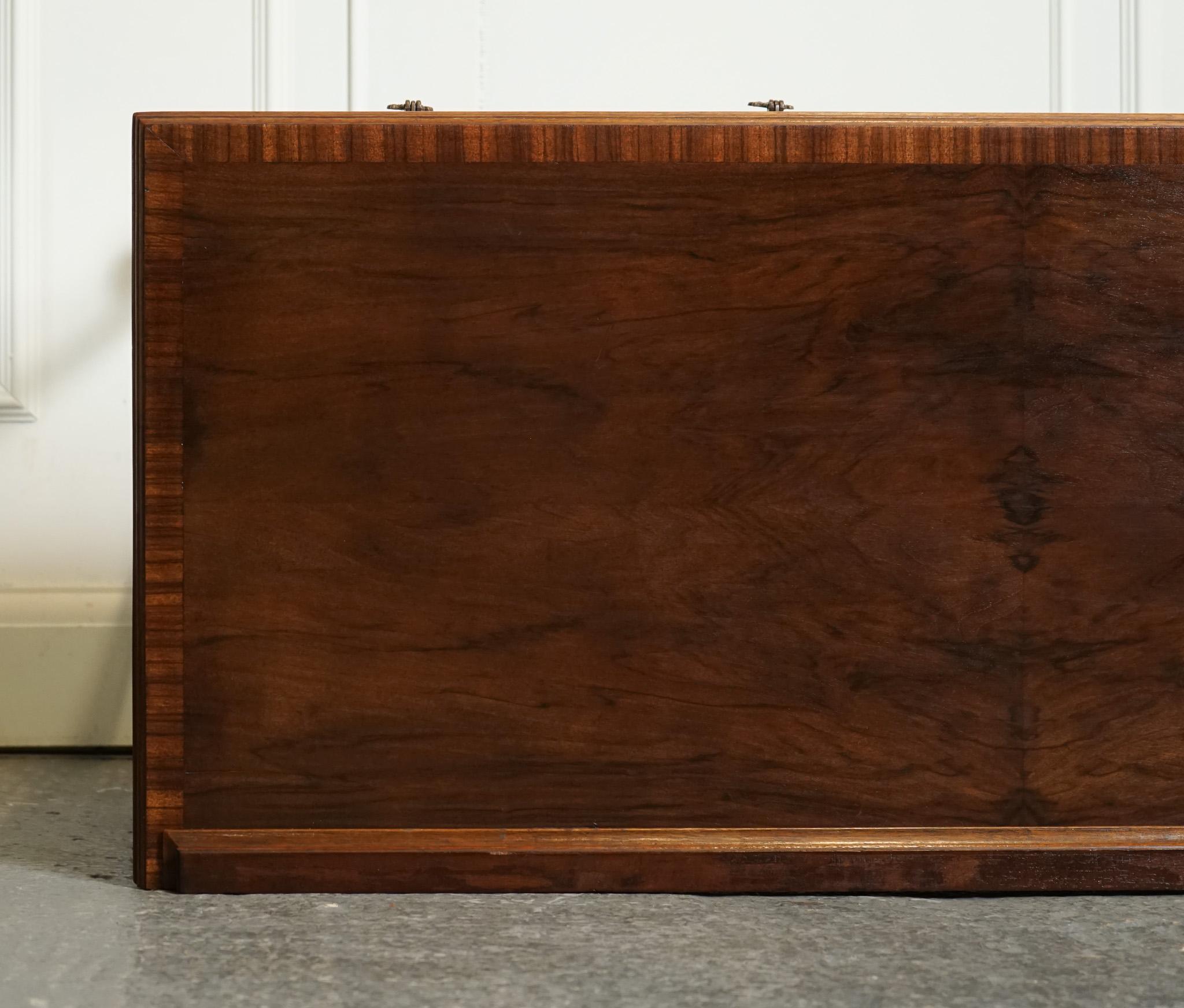 VINTAGE BURR WALNUT DRESSING TABLE DESK RAiSED ON QUEEN ANNE LEGS J1 For Sale 7