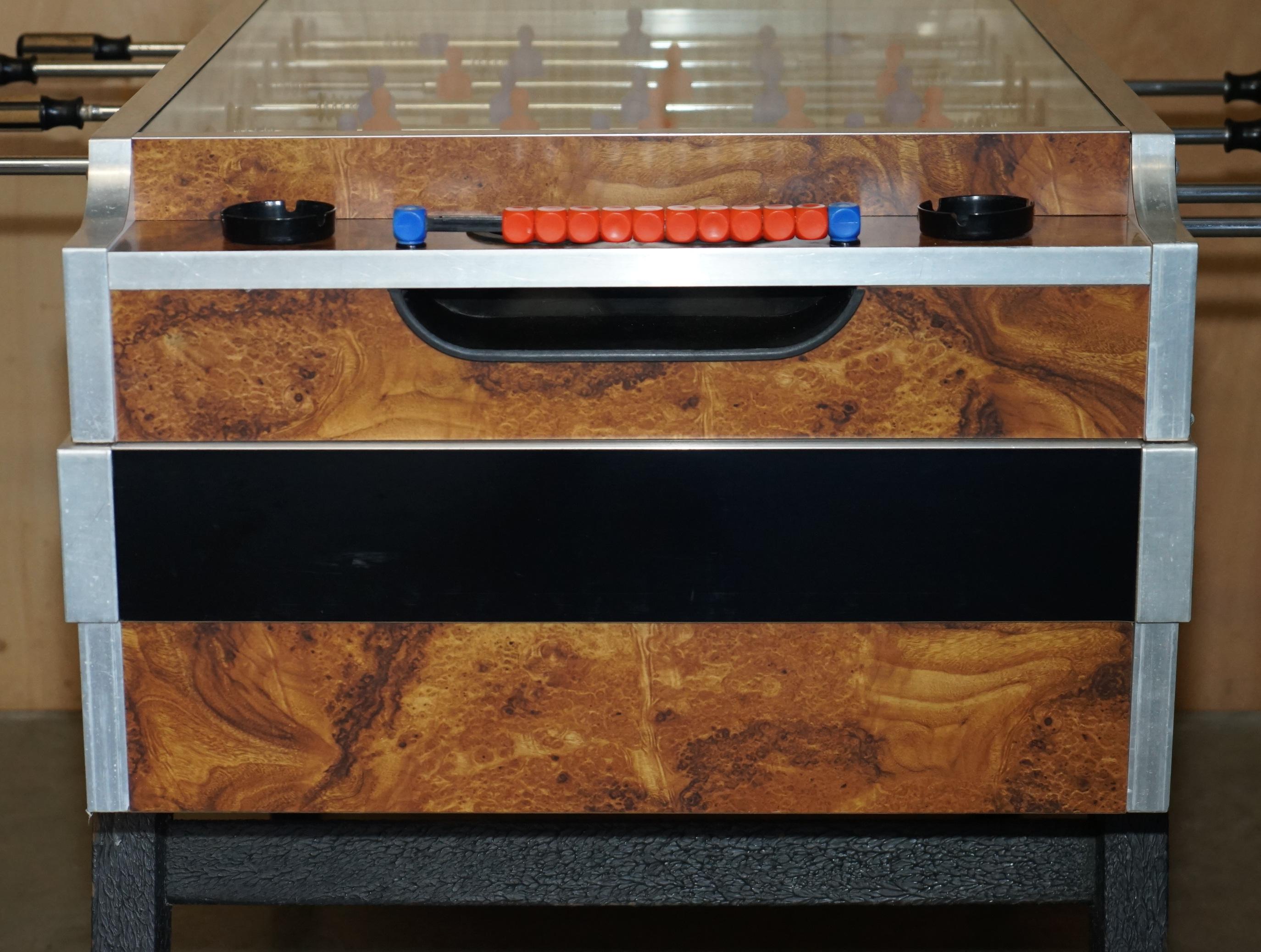 ViNTAGE BURR WALNUT GARLANDO CHAMPION F2 FOOTBALL / FOOSBALL TABLE LOVELY ORDER For Sale 5