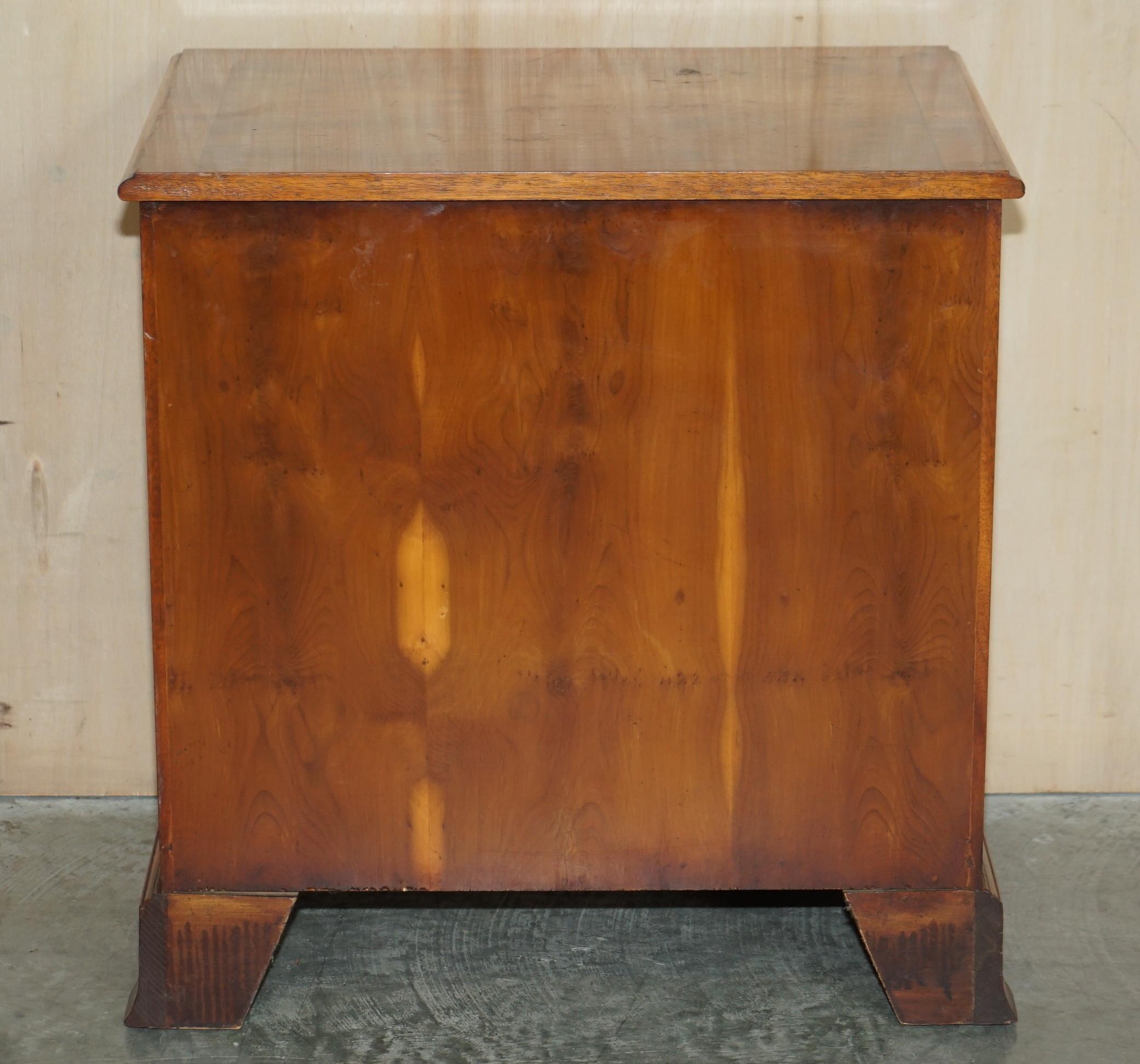 Vintage Burr Yew Wood Bedside / Side End Table Drawers with Butlers Serving Tray For Sale 11