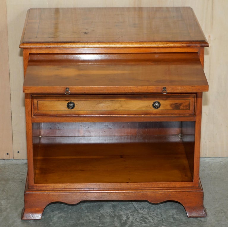Vintage Burr Yew Wood Bedside / Side End Table Drawers with Butlers Serving Tray For Sale 14