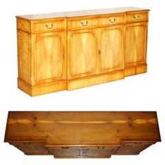 Enfilade en bois d'if vintage avec quatre tiroirs et clé d'origine