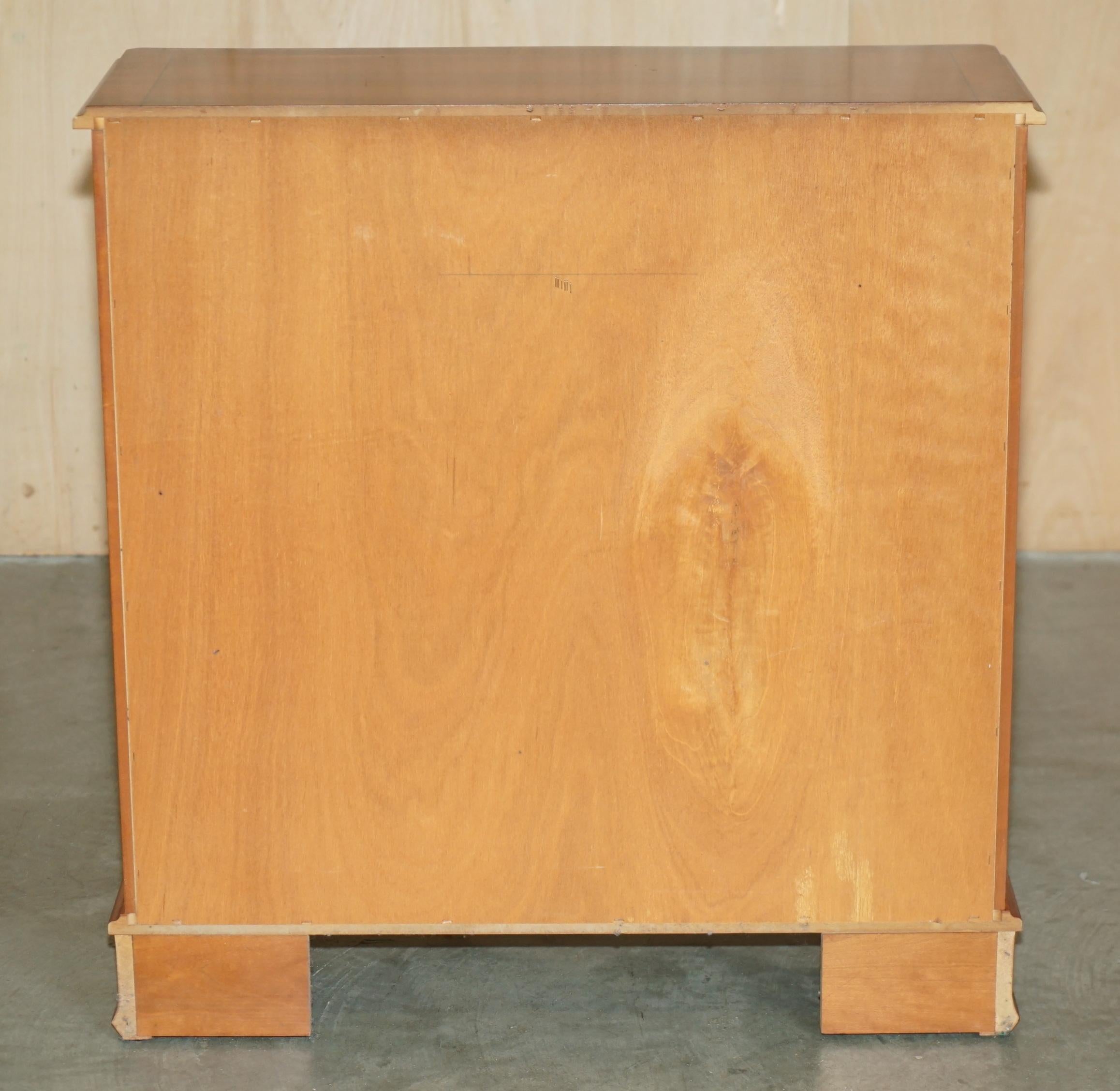 VINTAGE BURR EICHENHOLZ DOPPELTE OFFENE BIBLIOTHEK BÜCHERSCHRANK MIT ZWEI SCHUBFÄCHERN OBEN im Angebot 2