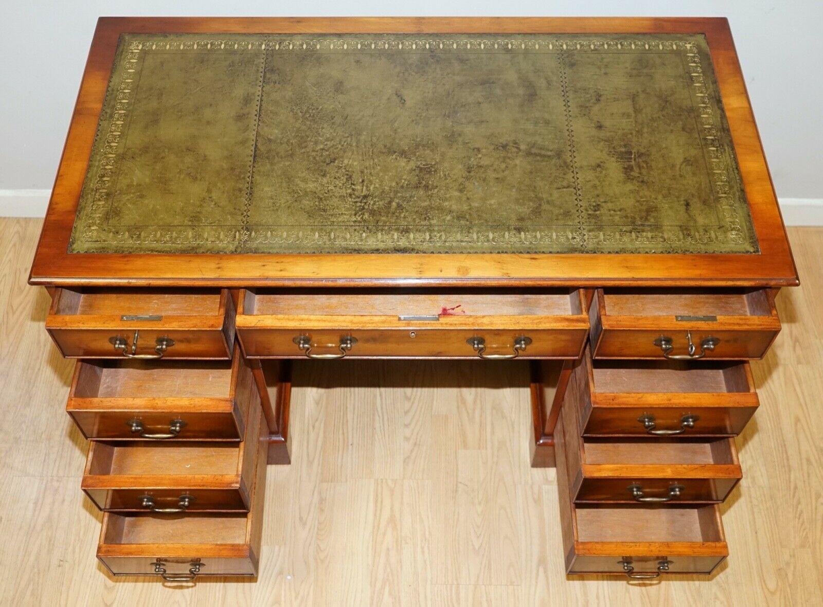 Hand-Crafted Vintage Burr Yew Wood Green Leather Top Embossed Pedestal Desk with Locks