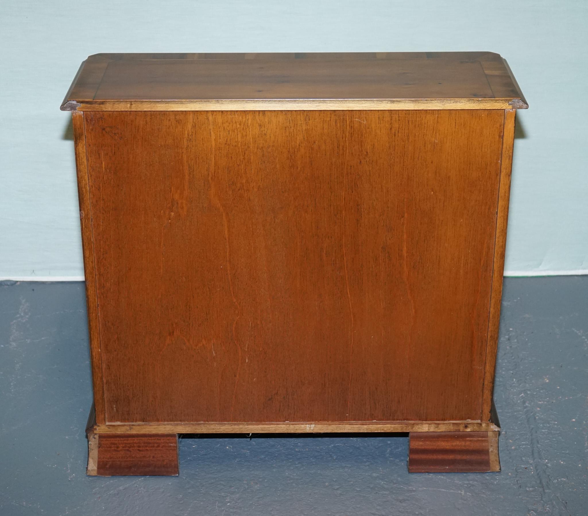 ViNTAGE BURR YEW WOOD OPEN DWARF LIBRARY BOOKCASE WITH TWO DRAWERS For Sale 5