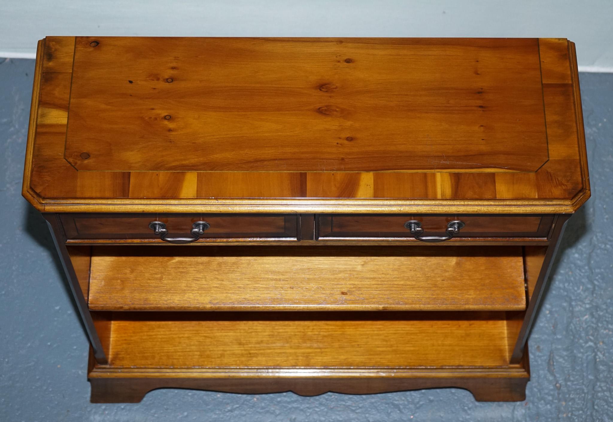 ViNTAGE BURR YEW WOOD OPEN DWARF LIBRARY BOOKCASE WITH TWO DRAWERS For Sale 2