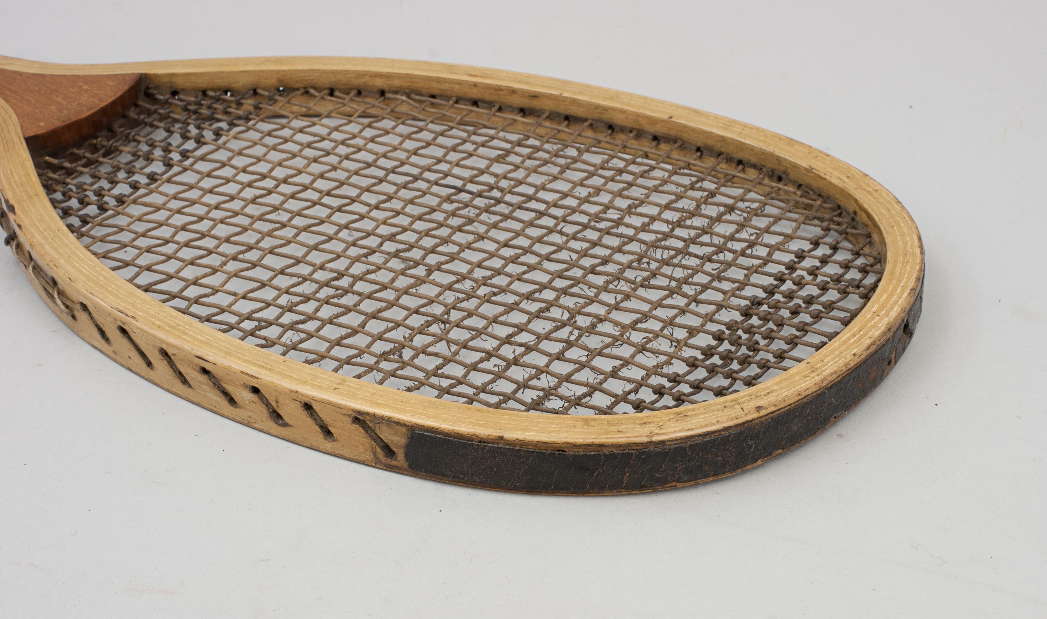 Vintage Bussey Fishtail Tennis Racket, the Gordon For Sale 8