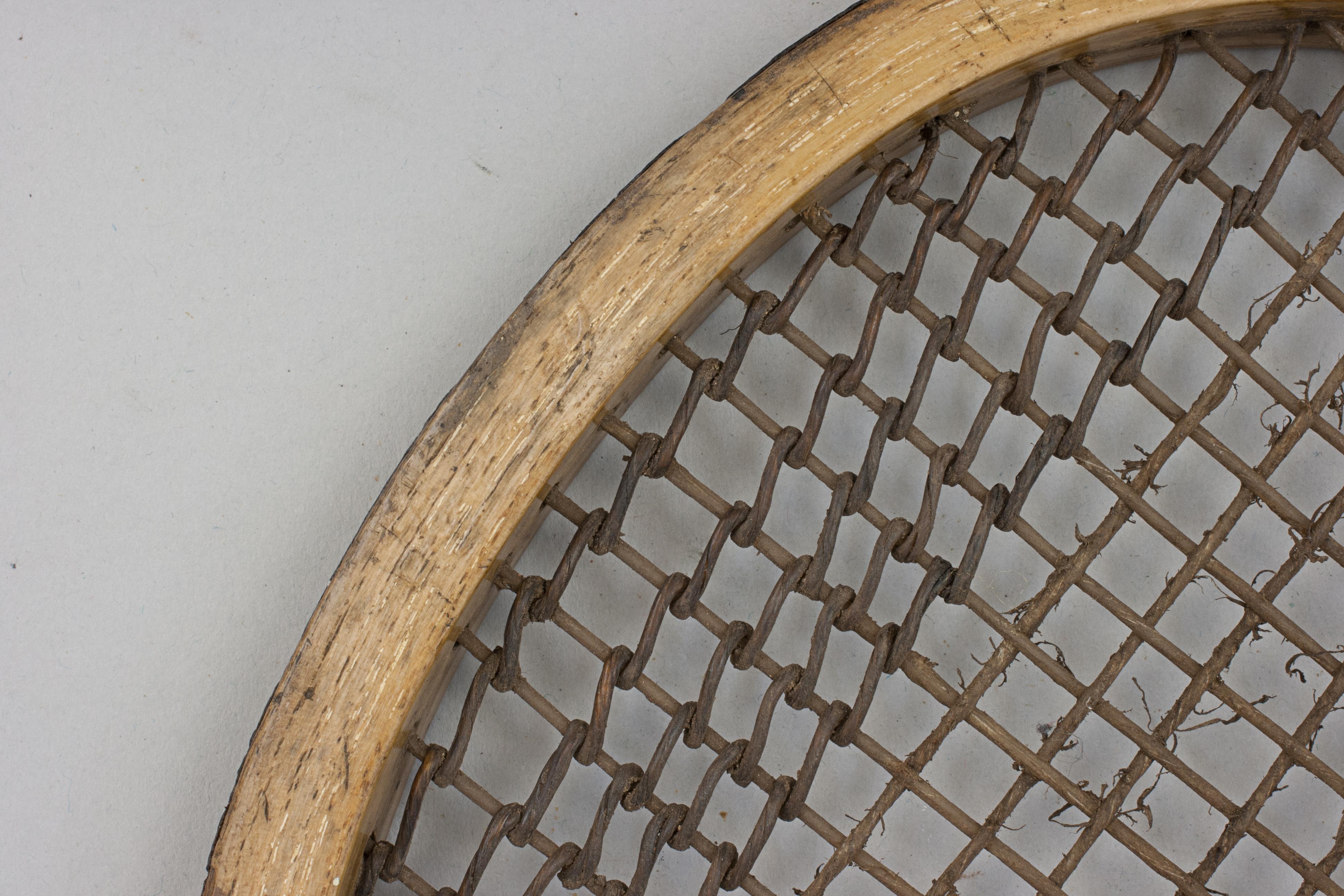 Vintage Bussey Fishtail Tennis Racket, the Gordon For Sale 12