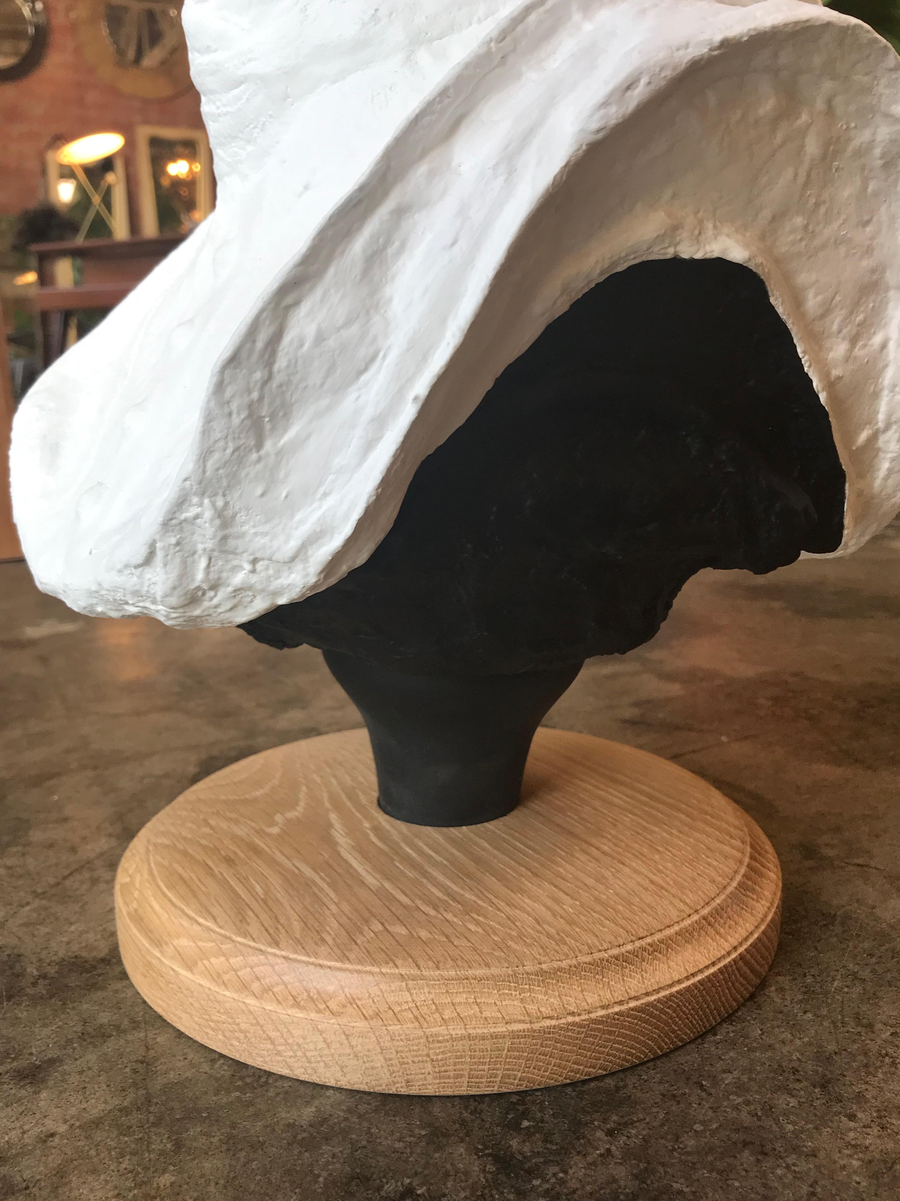 Vintage Bust of a Young Women, Signed David Gilmore, USA, 2019 7