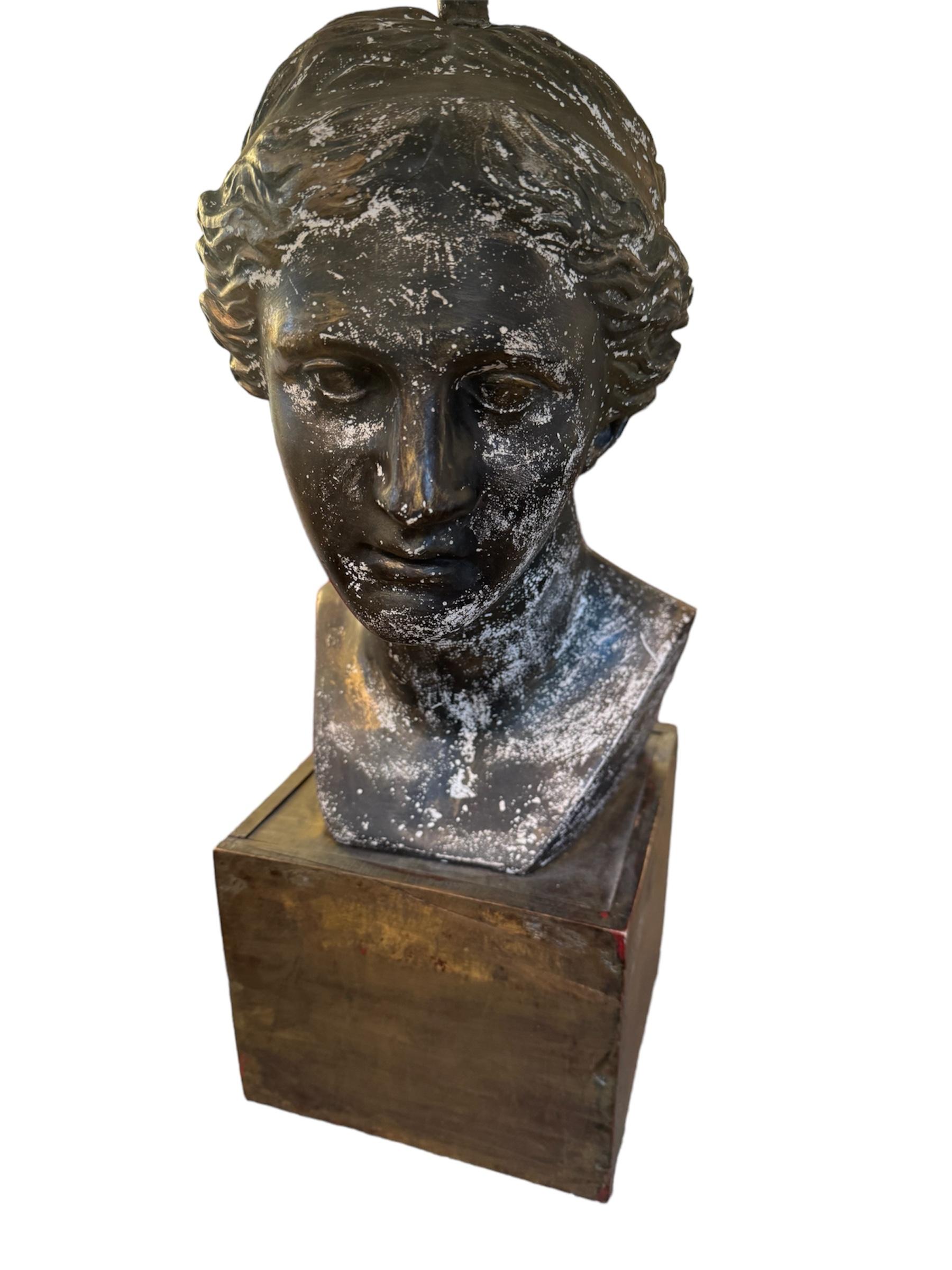 20th Century Vintage Bust Table Lamp