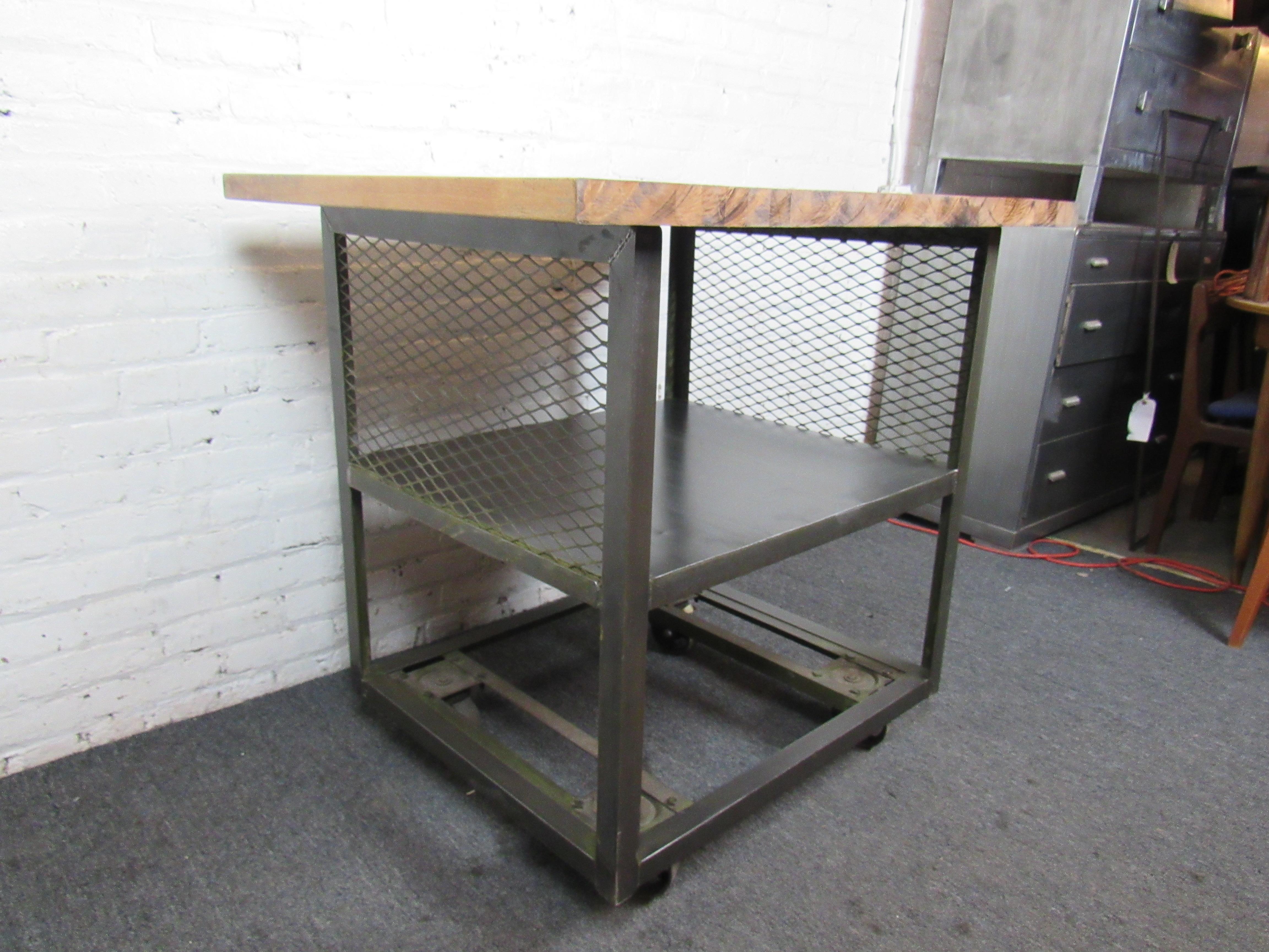 Vintage Butcher Block Cart In Good Condition In Brooklyn, NY