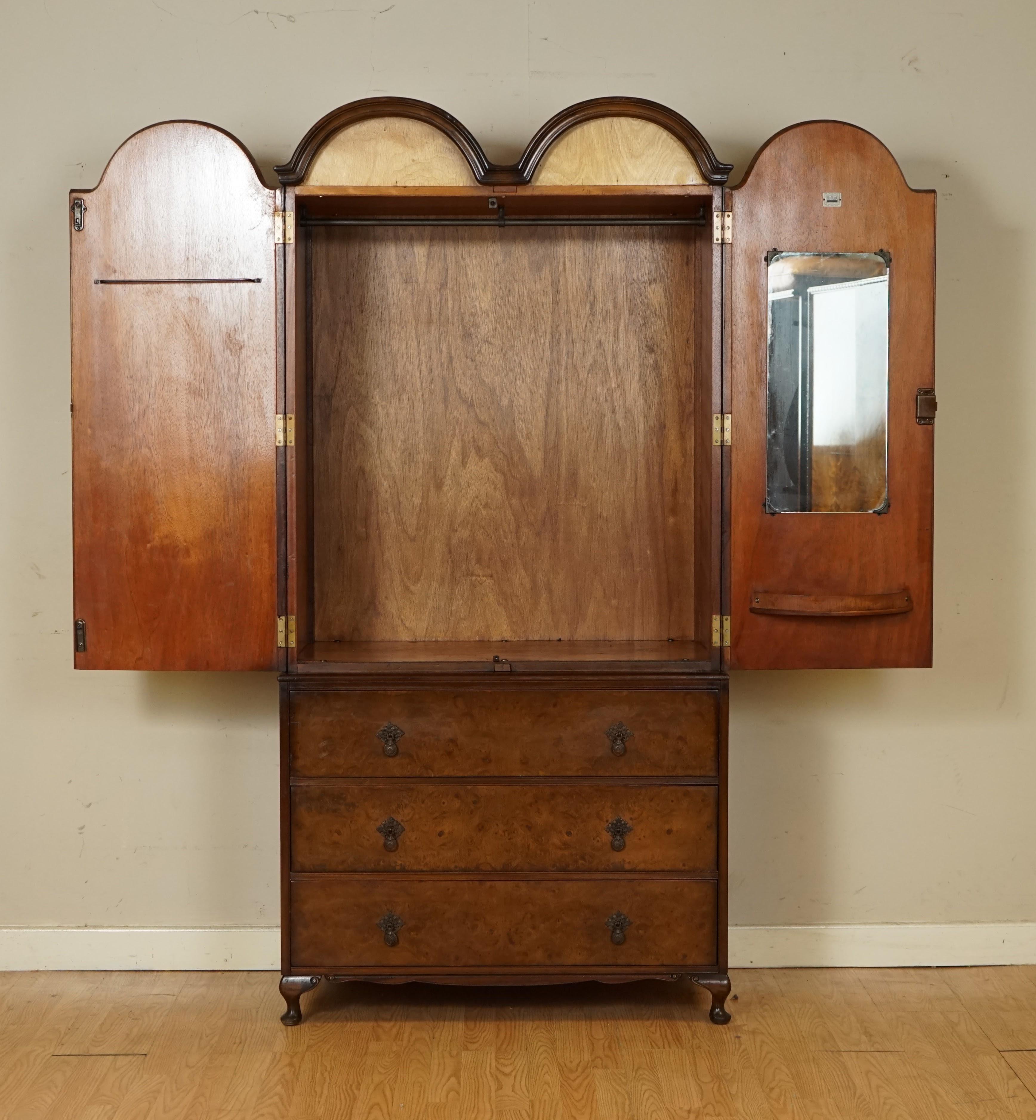Vintage Butilux circa 1960's Art Deco Dome Shape Burr Walnut Double Wardrobe In Good Condition In West Sussex, Pulborough
